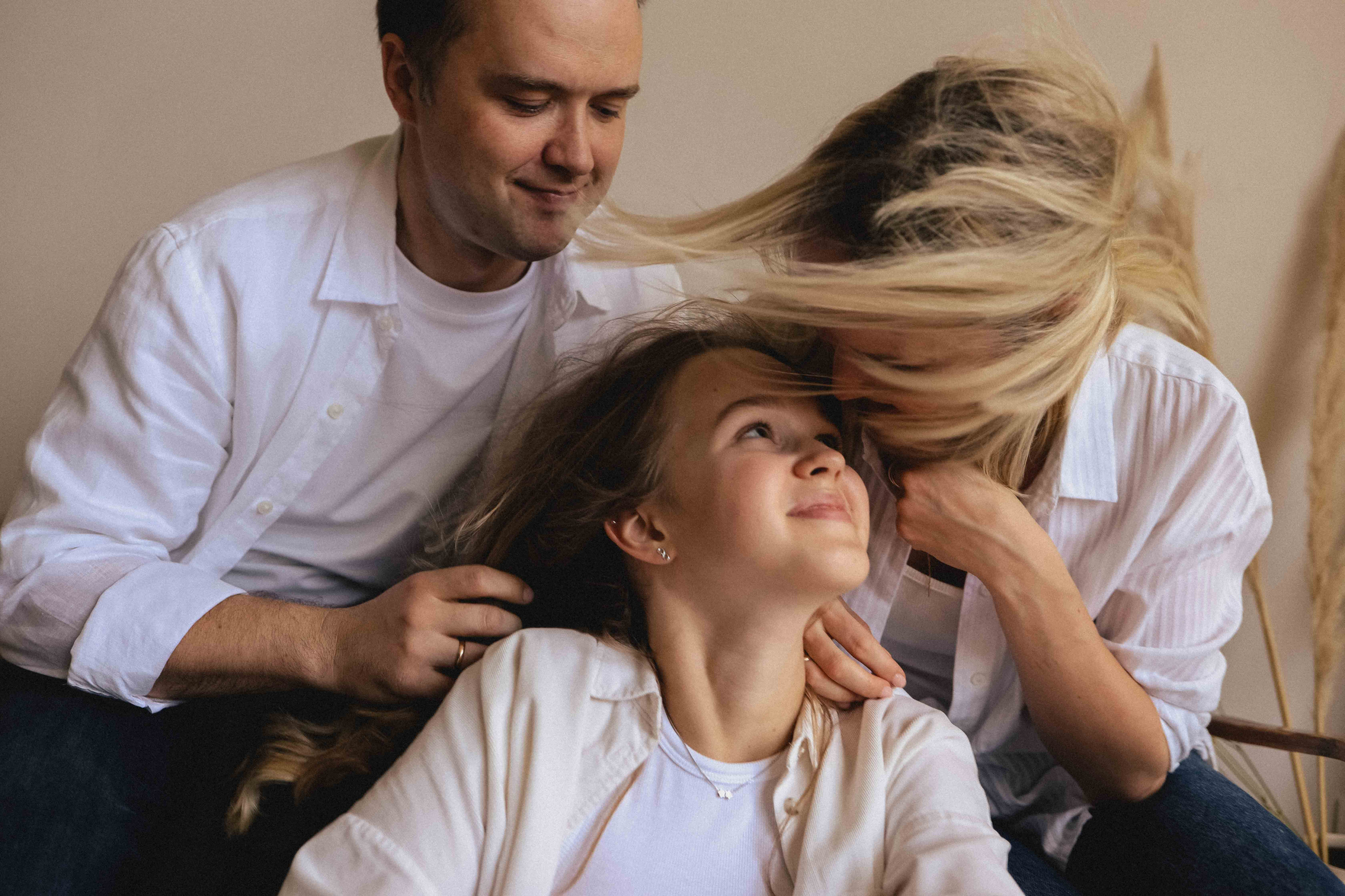 Семья в студии. Семейный фотограф в Москве