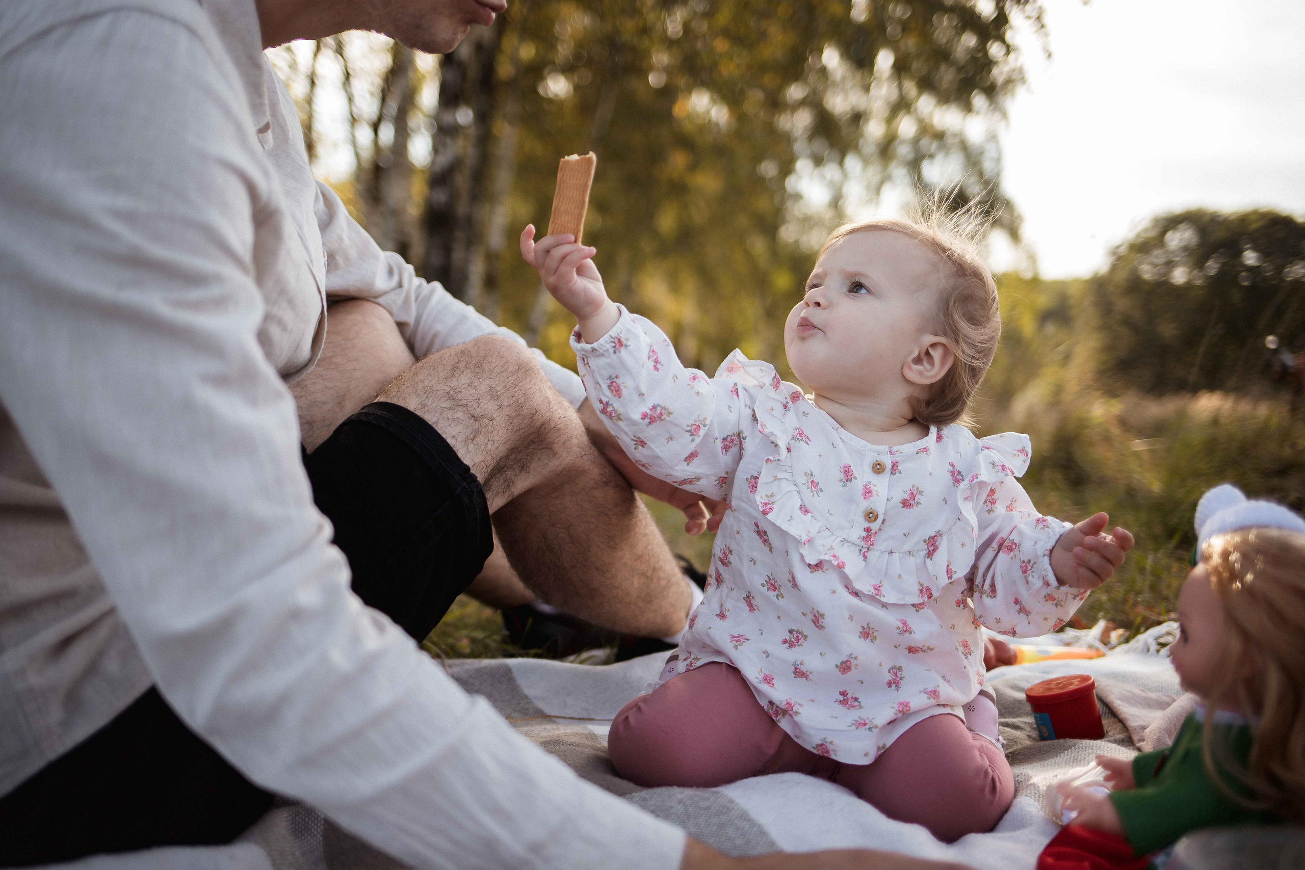 Первый день рождения в формате пикника. Семейный фотограф в Москве
