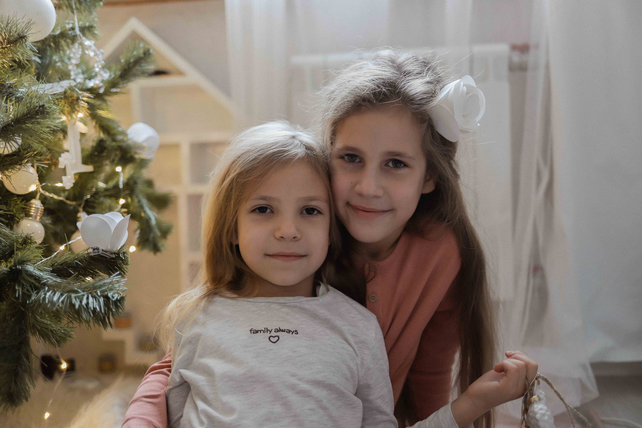 Ира, Андрей, Юля, Даша и Миша. Семейный фотограф в Москве