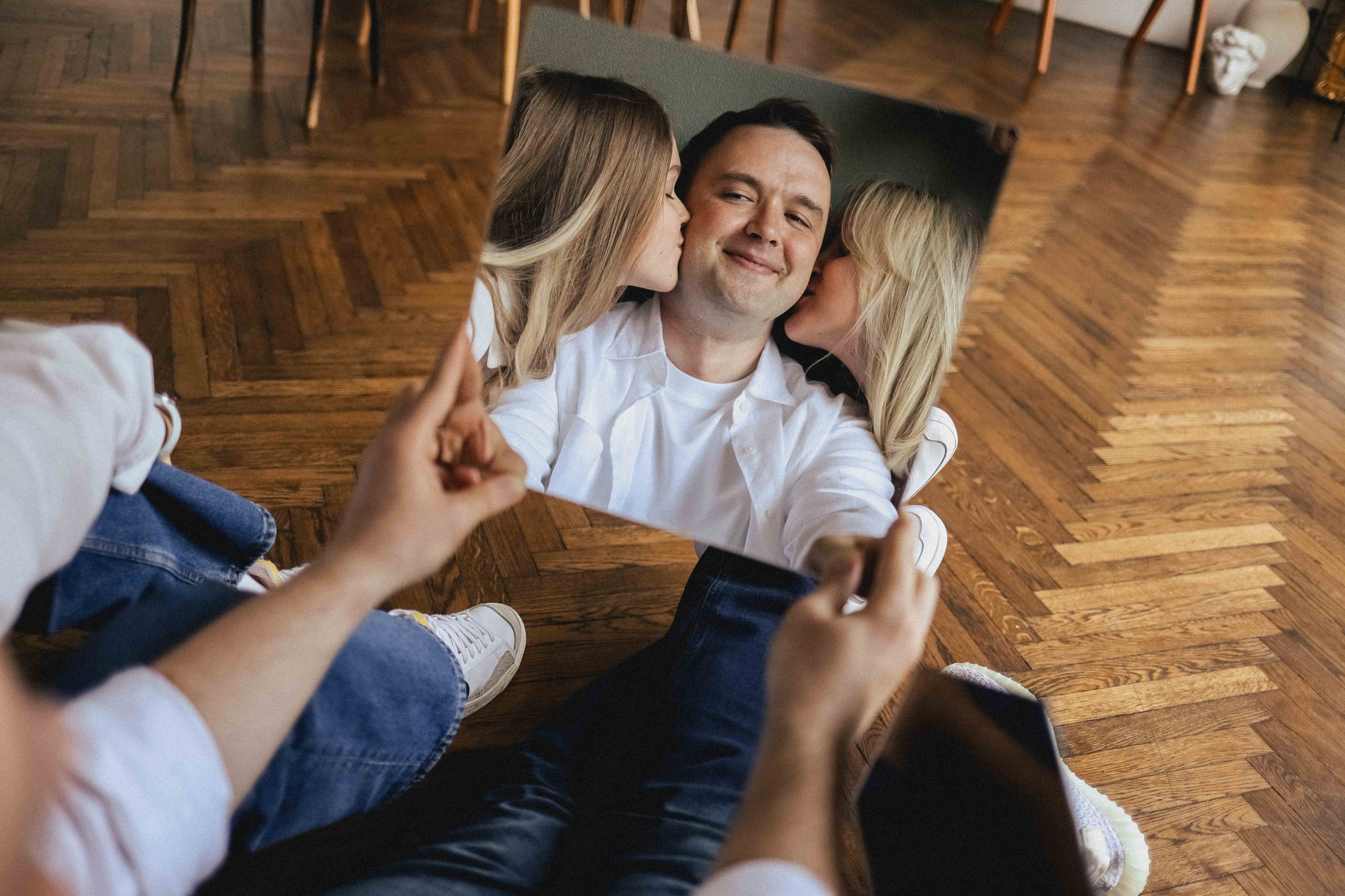 Семья в студии. Семейный фотограф в Москве