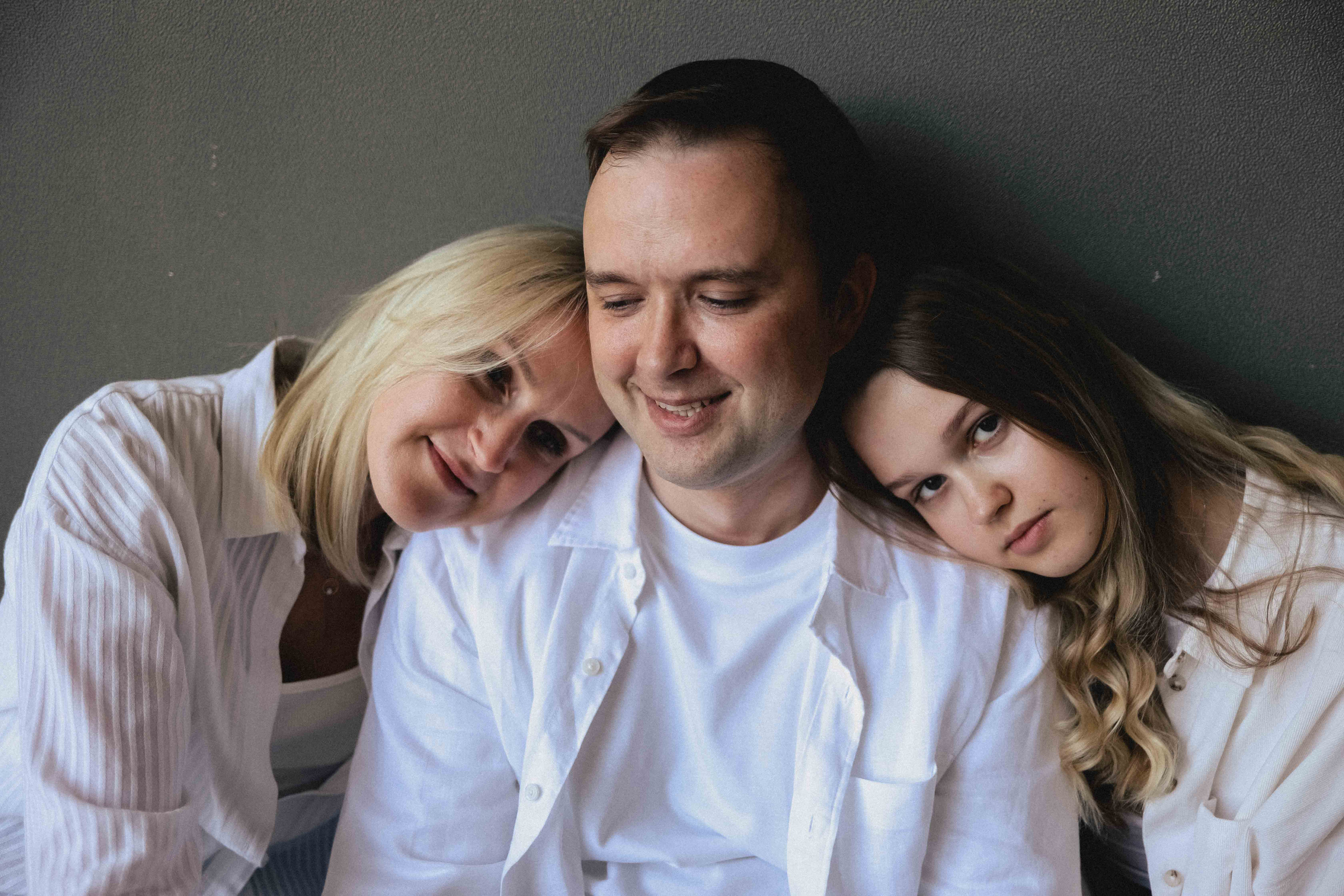 Семья в студии. Семейный фотограф в Москве