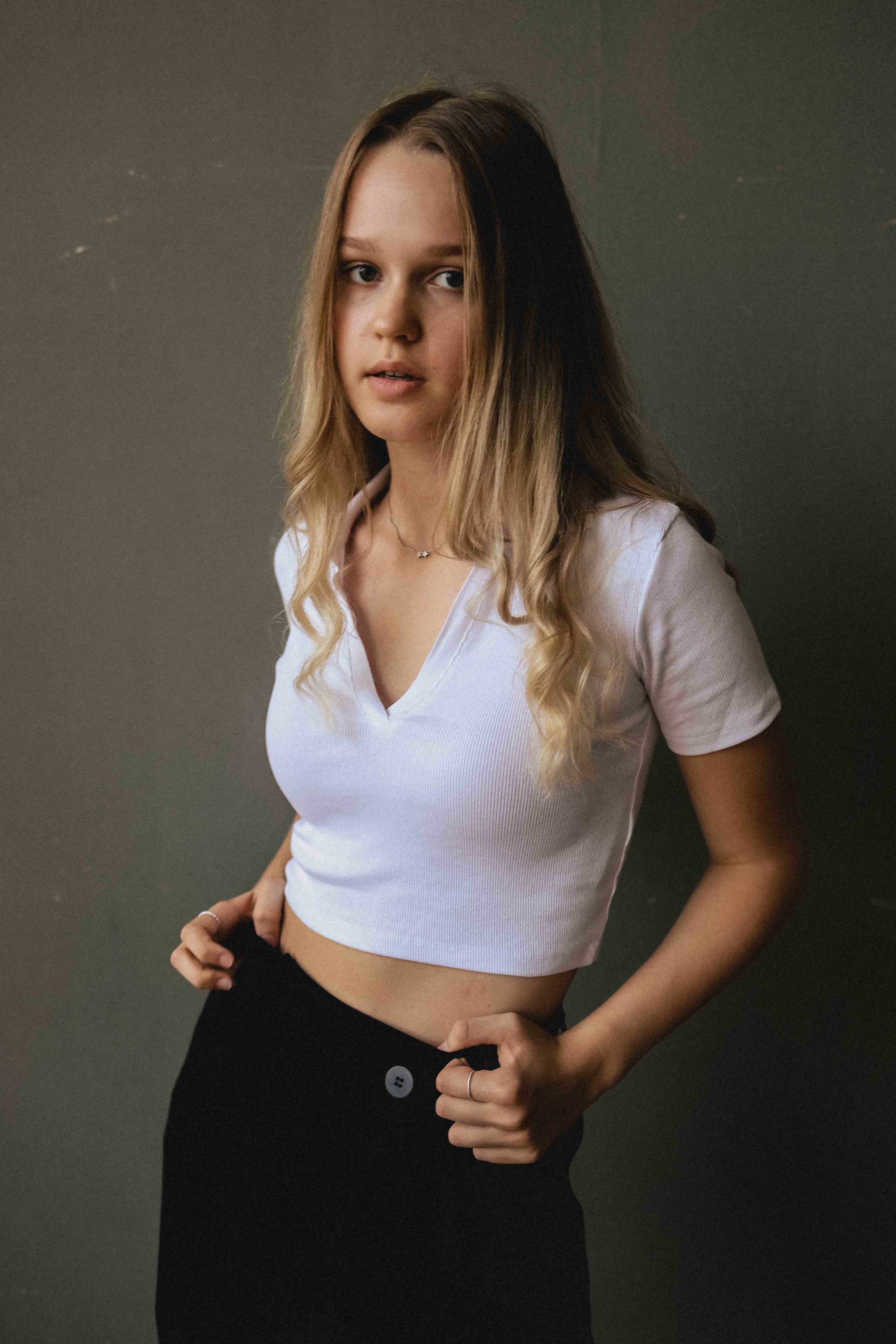 Семья в студии. Семейный фотограф в Москве