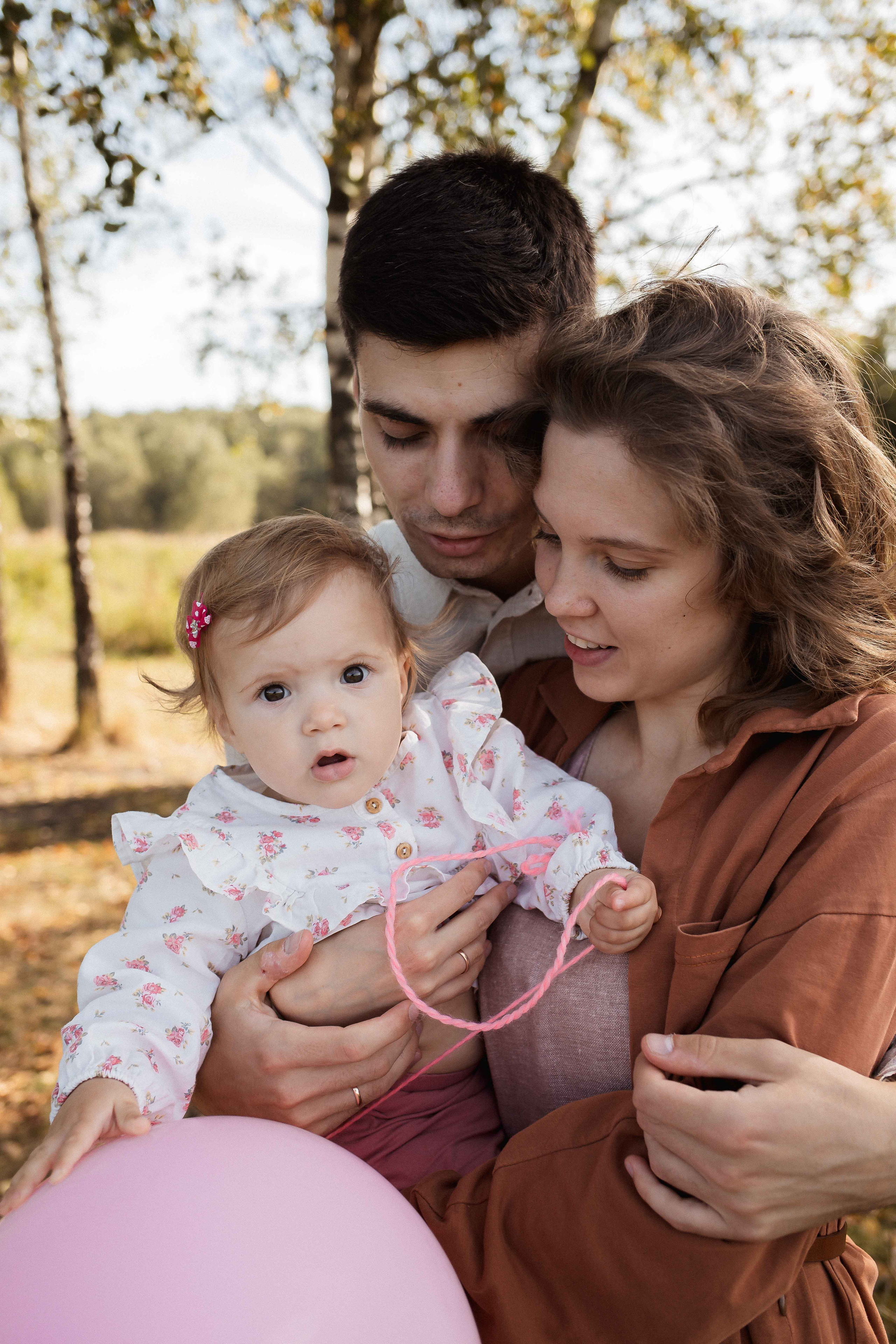 Первый день рождения в формате пикника. Семейный фотограф в Москве
