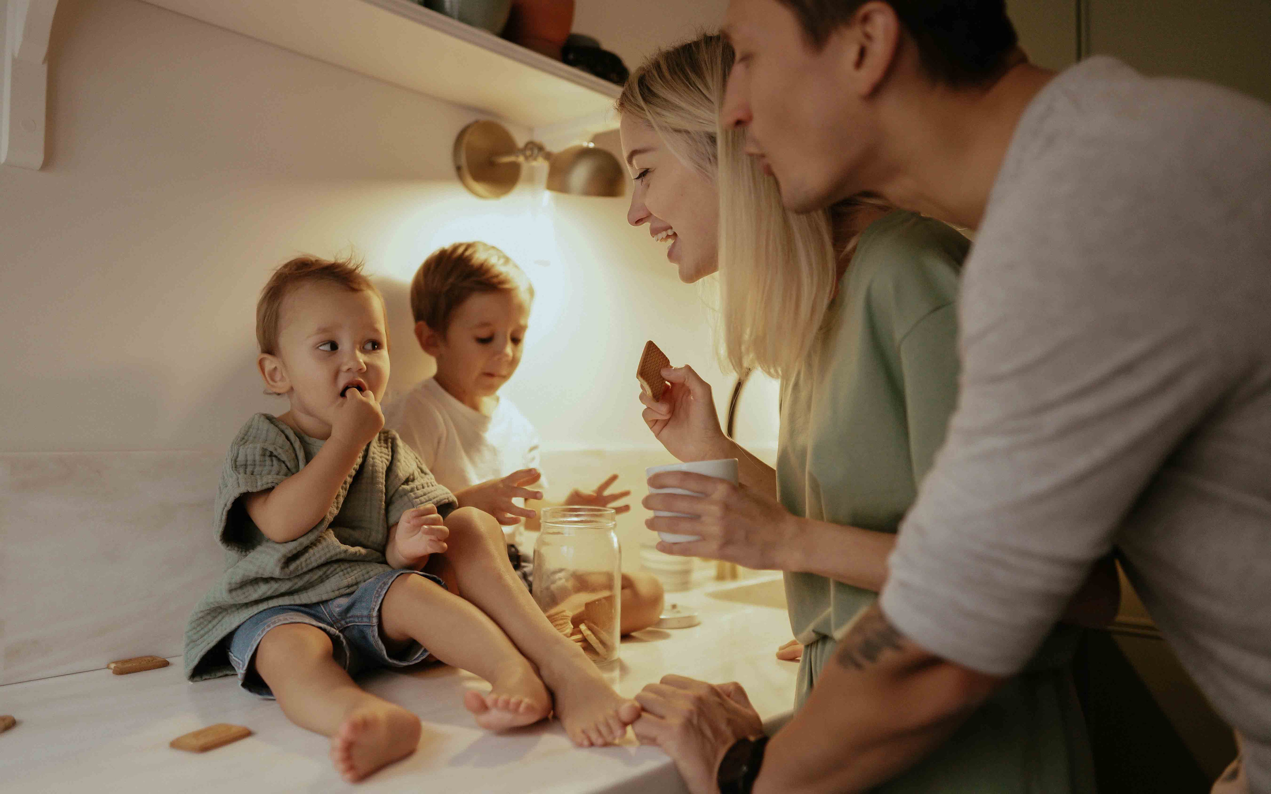 Катя, Паша, Валера и Родион. Семейный фотограф в Москве