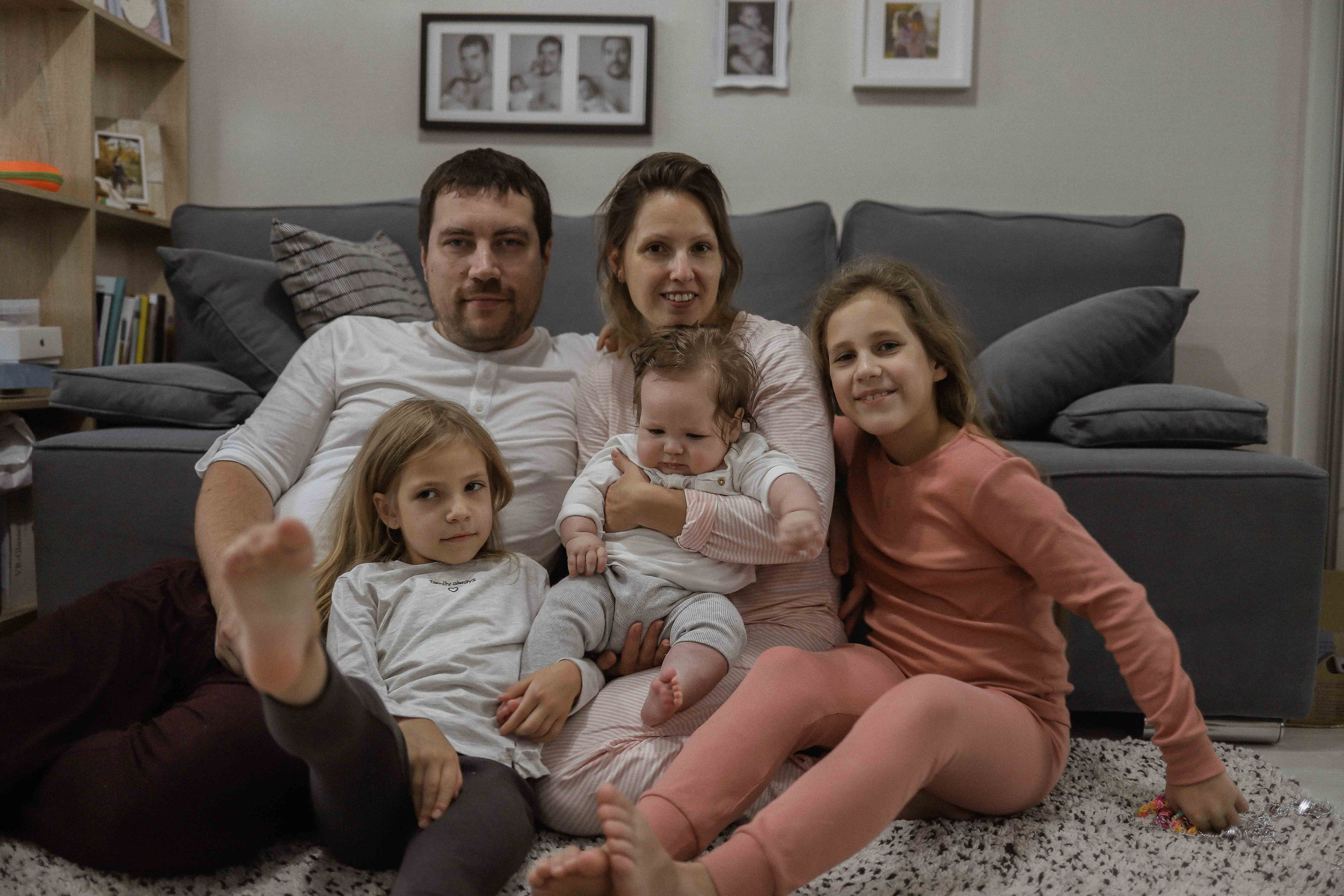 Ира, Андрей, Юля, Даша и Миша. Семейный фотограф в Москве