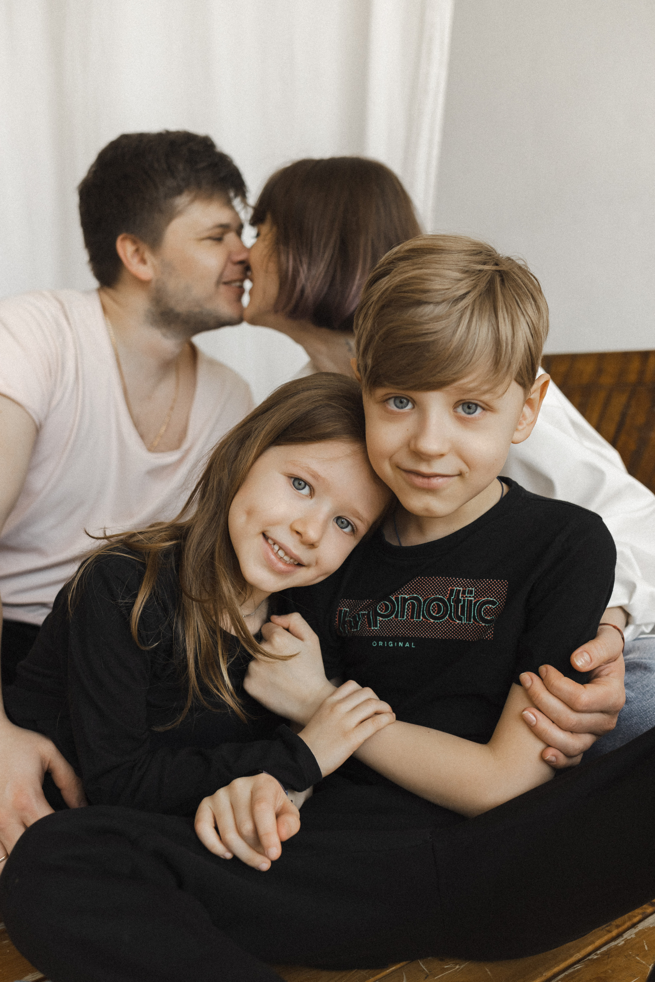 Женя, Паша, Таня и Егор. Семейный фотограф в Москве