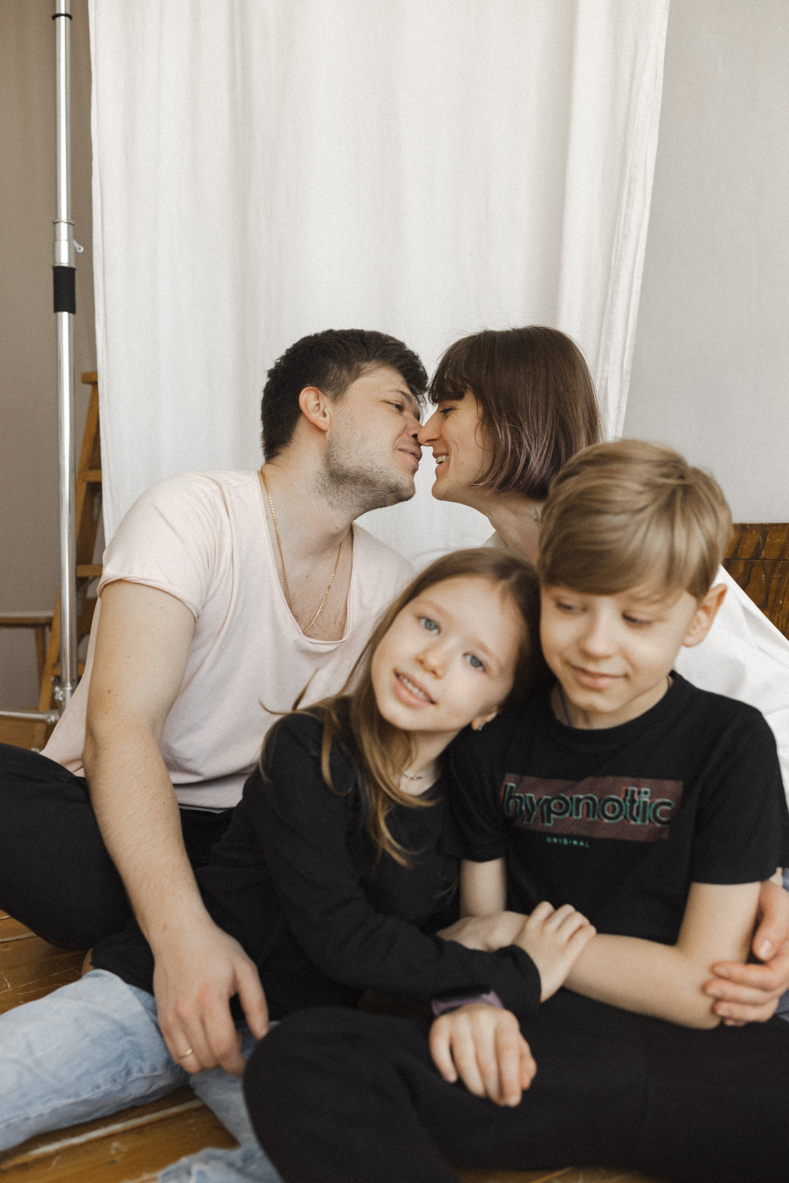 Женя, Паша, Таня и Егор. Семейный фотограф в Москве