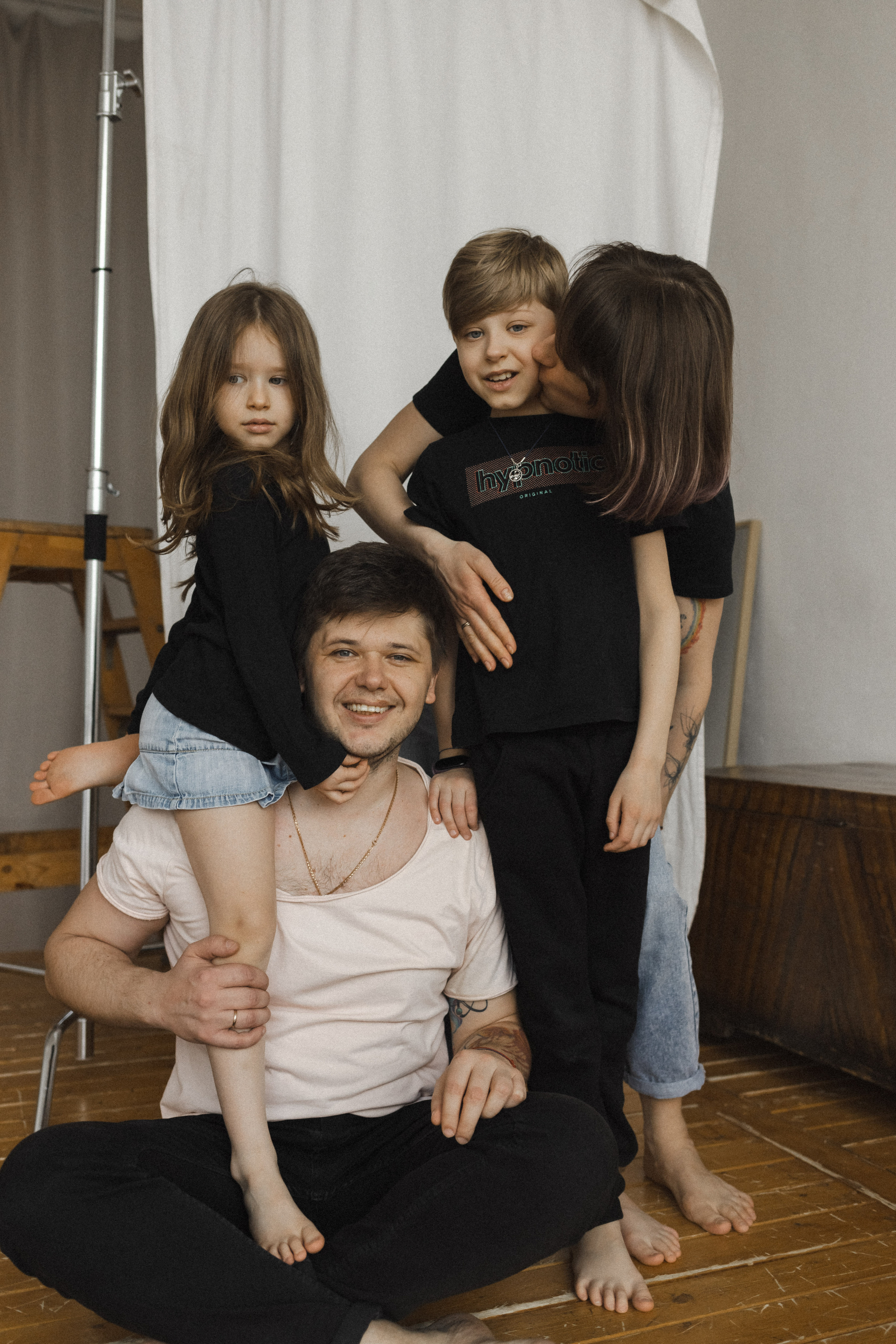 Женя, Паша, Таня и Егор. Семейный фотограф в Москве