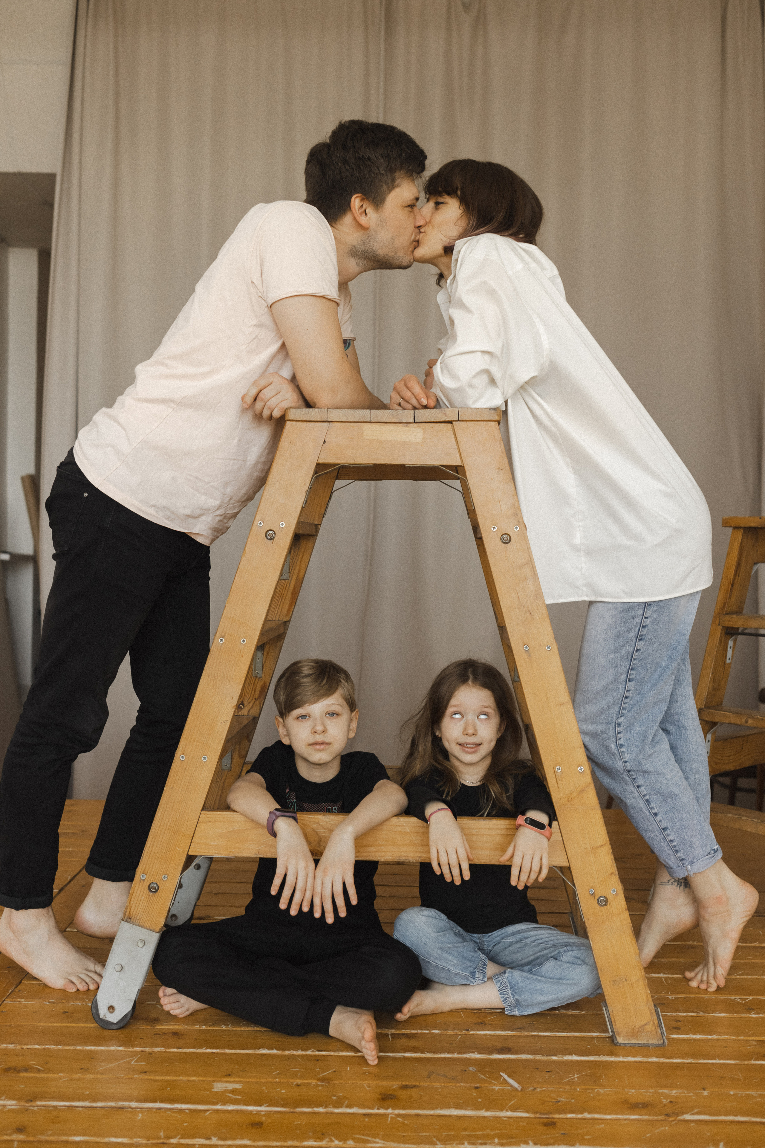 Женя, Паша, Таня и Егор. Семейный фотограф в Москве