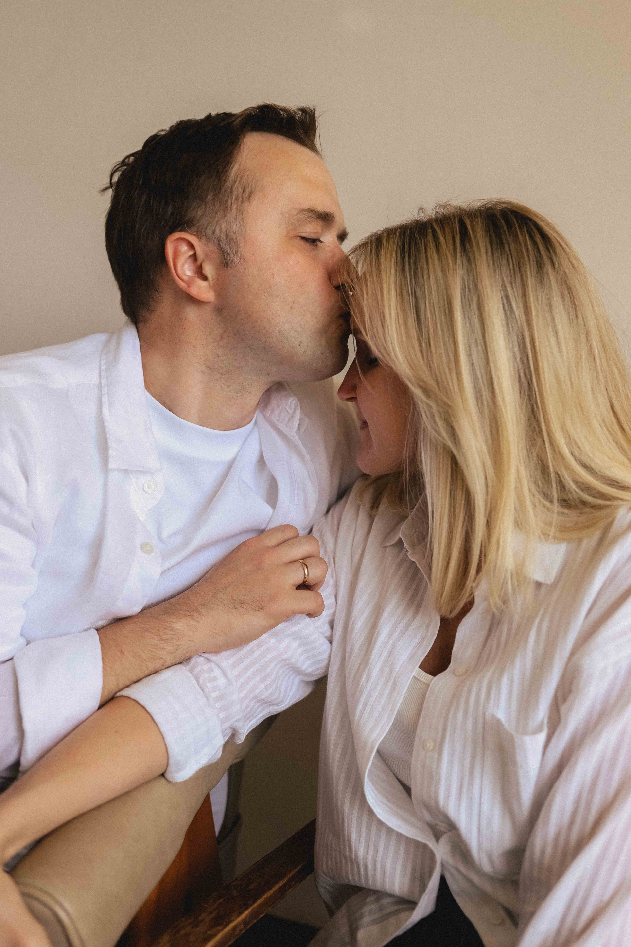 Семья в студии. Семейный фотограф в Москве