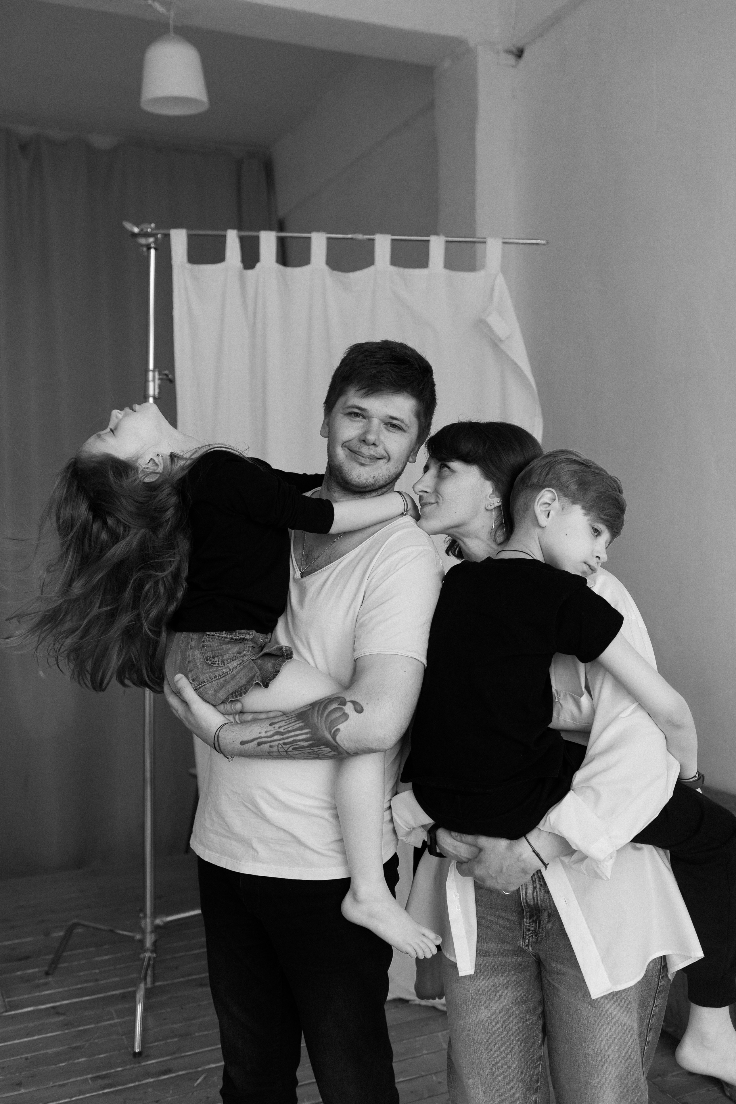 Женя, Паша, Таня и Егор. Семейный фотограф в Москве