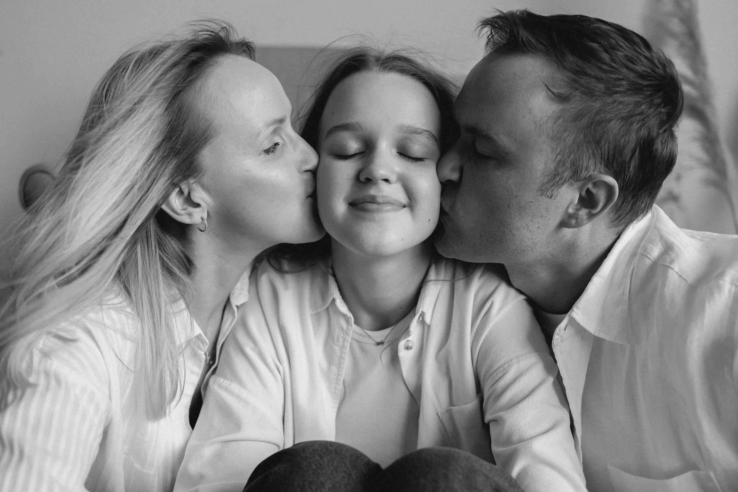 Семья в студии. Семейный фотограф в Москве