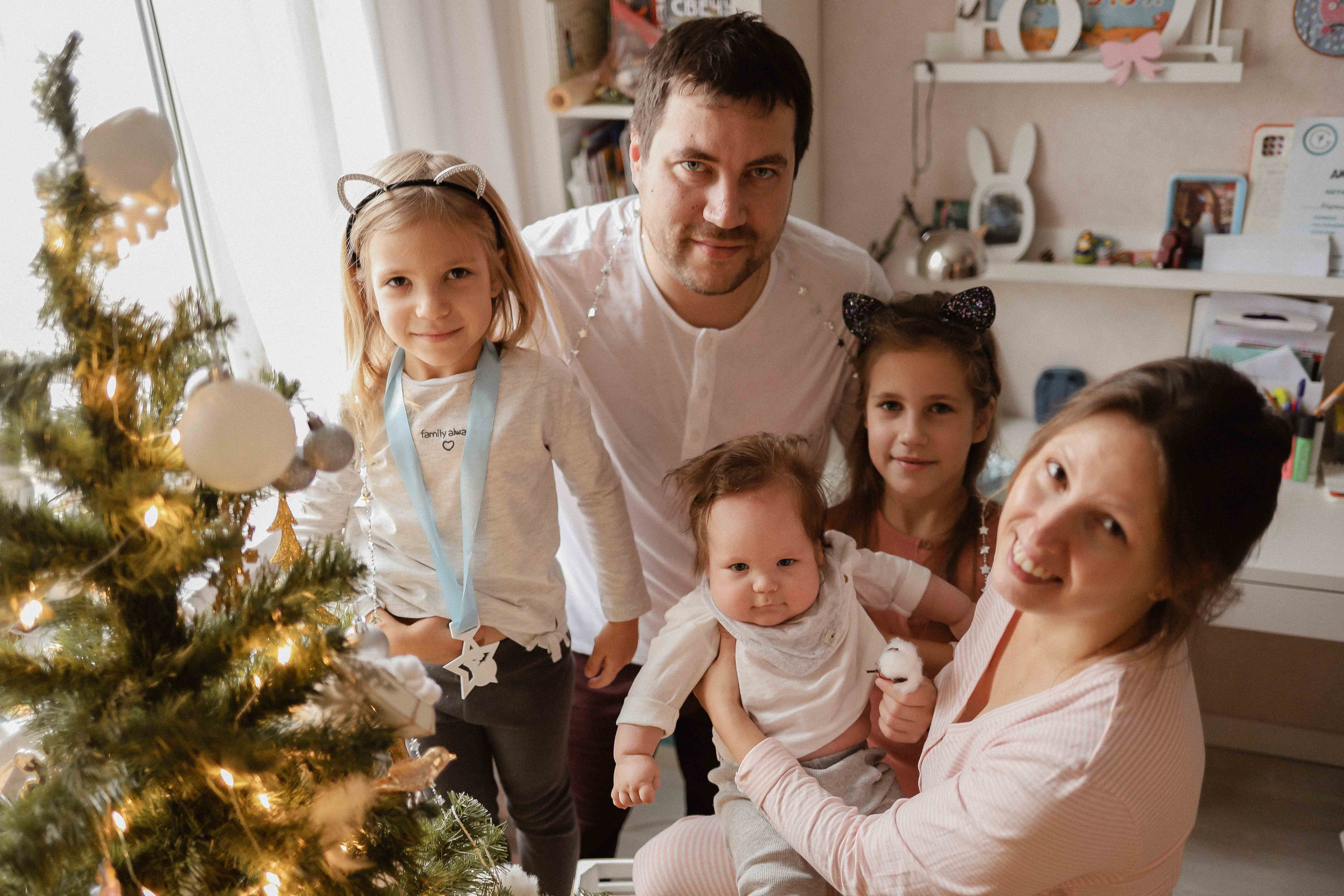 Ира, Андрей, Юля, Даша и Миша. Семейный фотограф в Москве