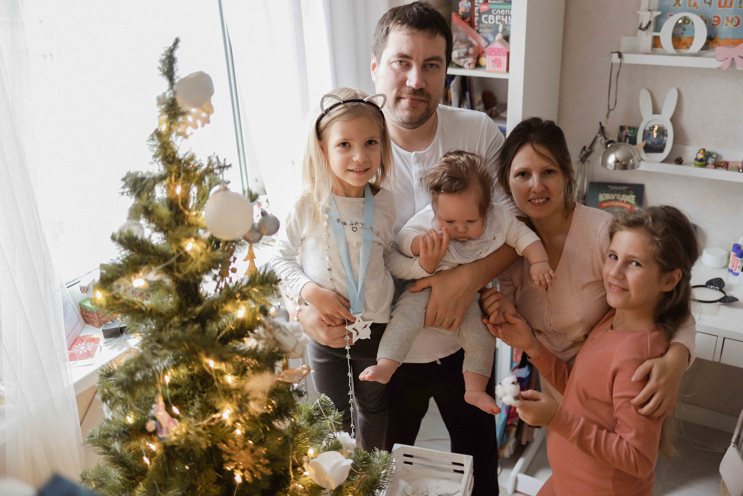 Ира, Андрей, Юля, Даша и Миша. Семейный фотограф в Москве