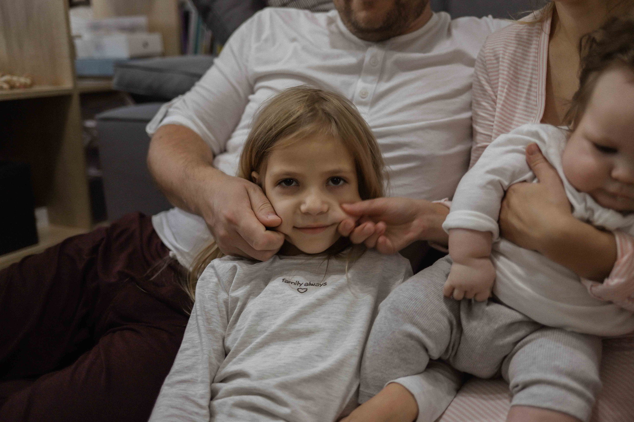 Ира, Андрей, Юля, Даша и Миша. Семейный фотограф в Москве