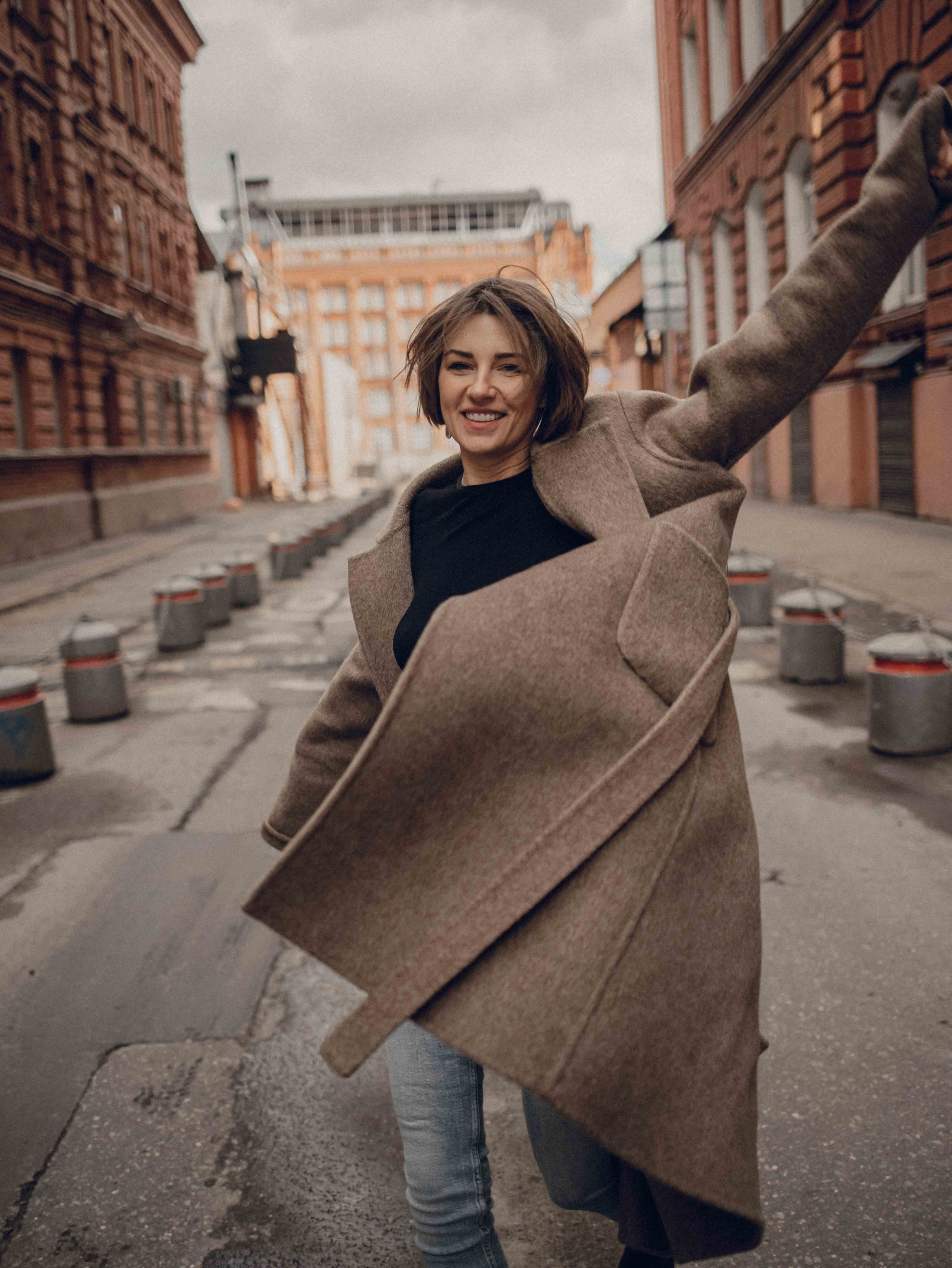 Прогулка с Машей по весенней Москве. Семейный фотограф в Москве