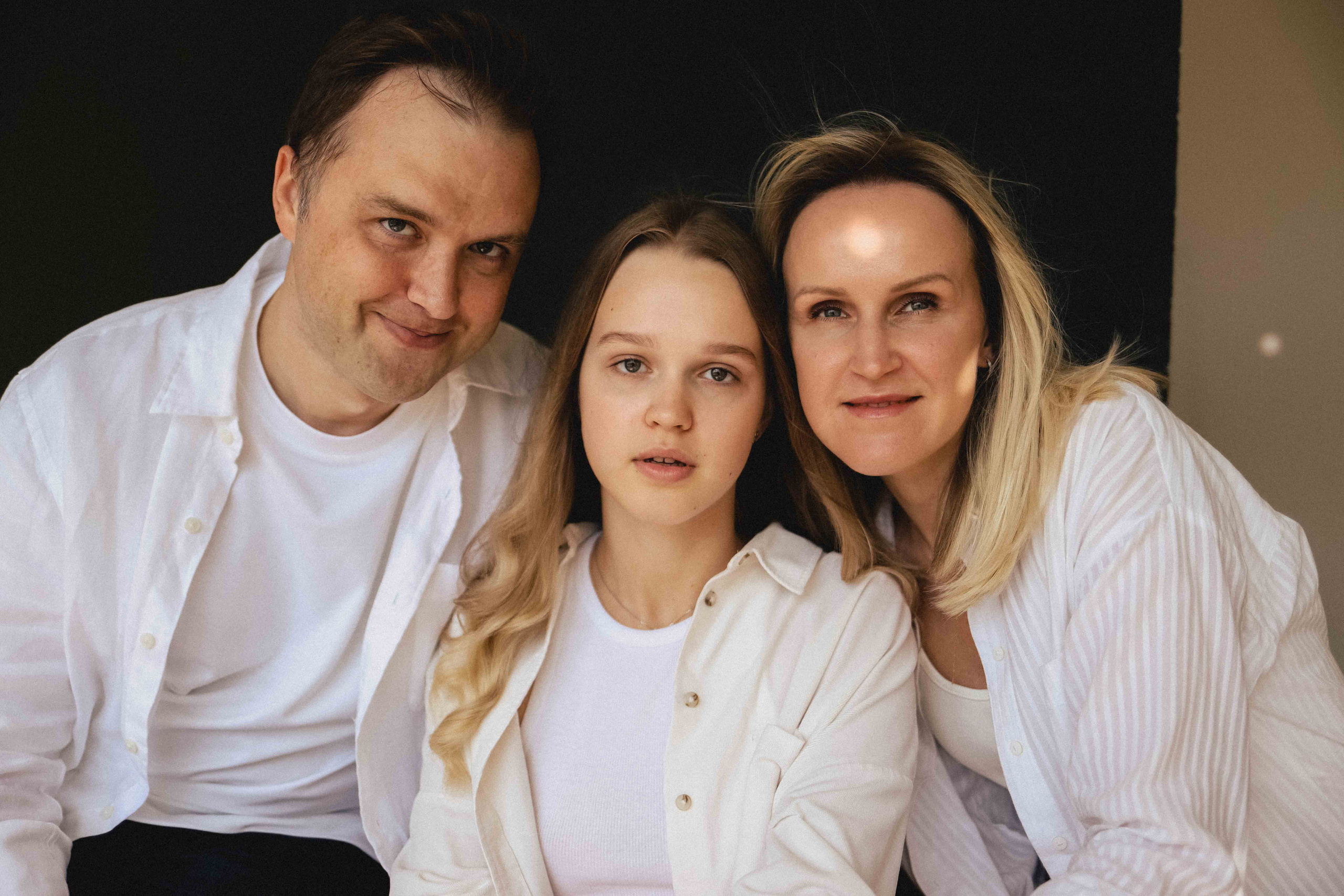 Семья в студии. Семейный фотограф в Москве