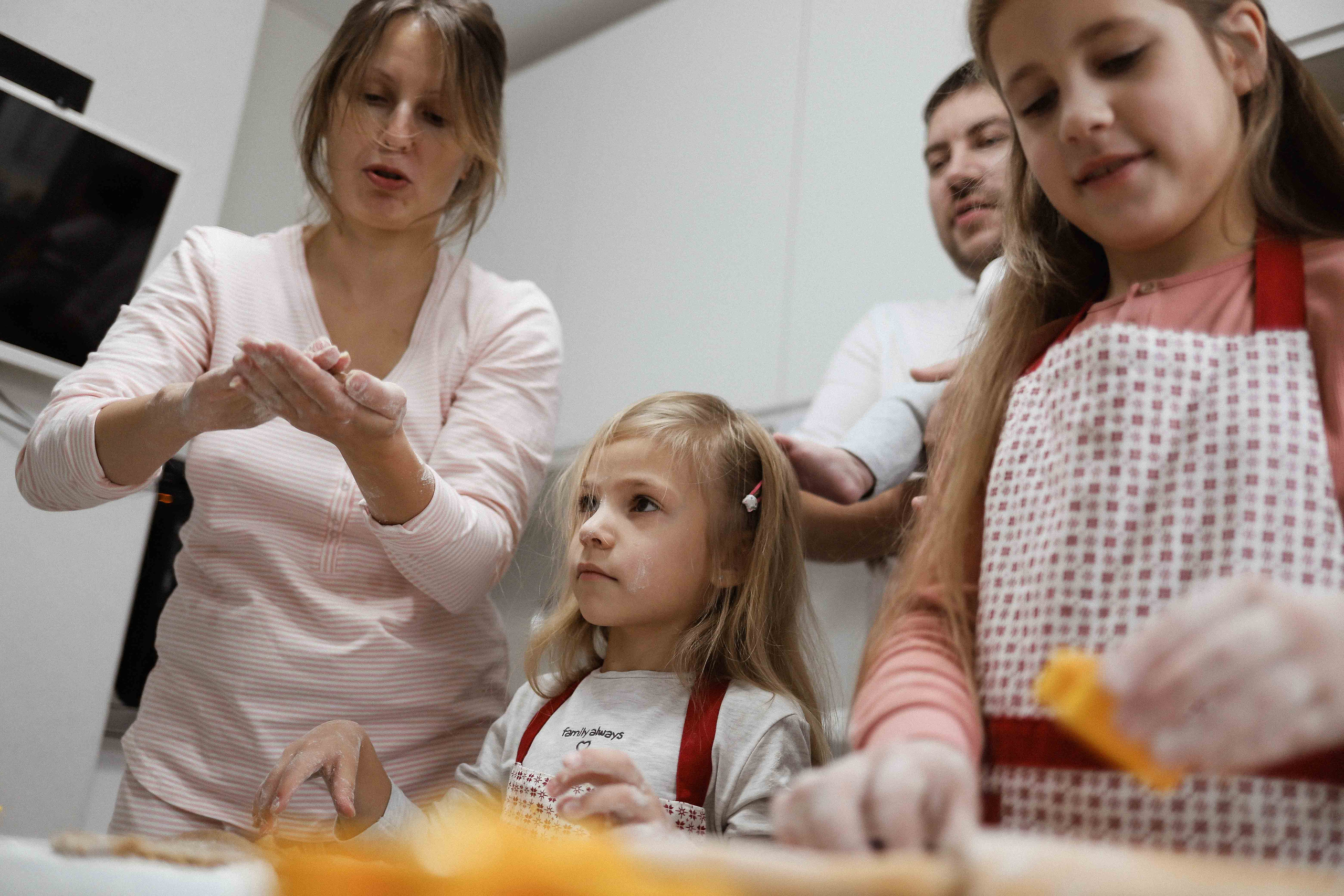 Ира, Андрей, Юля, Даша и Миша. Семейный фотограф в Москве