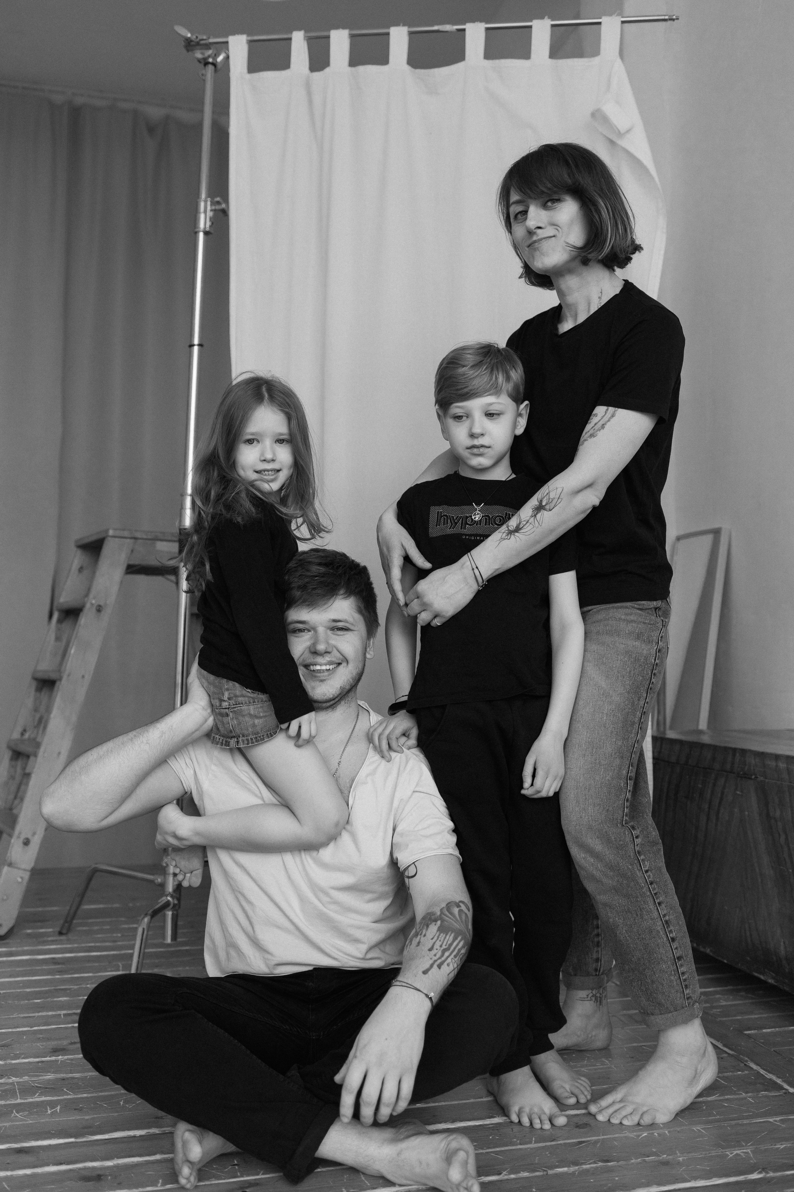 Женя, Паша, Таня и Егор. Семейный фотограф в Москве