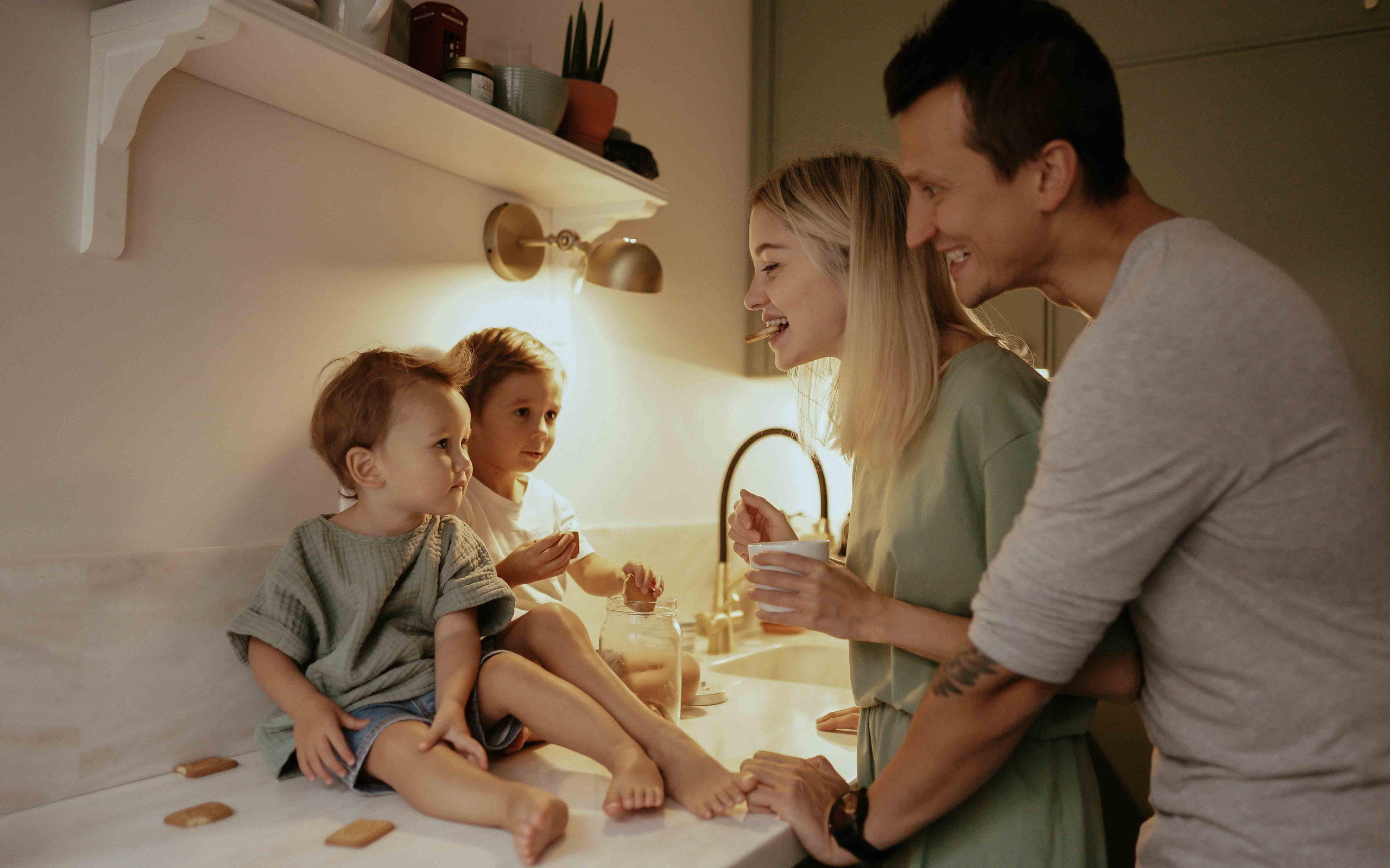Катя, Паша, Валера и Родион. Семейный фотограф в Москве