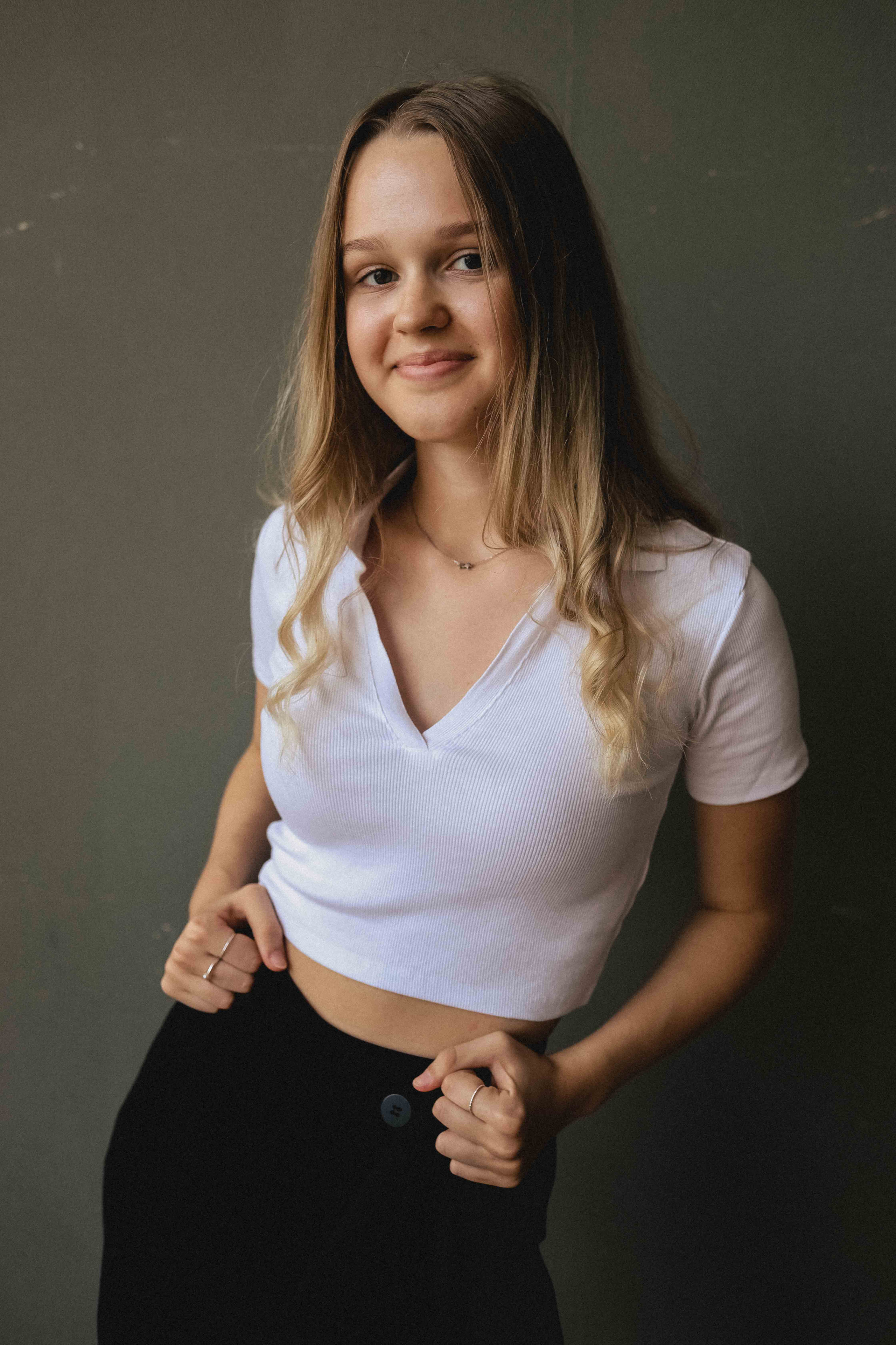 Семья в студии. Семейный фотограф в Москве