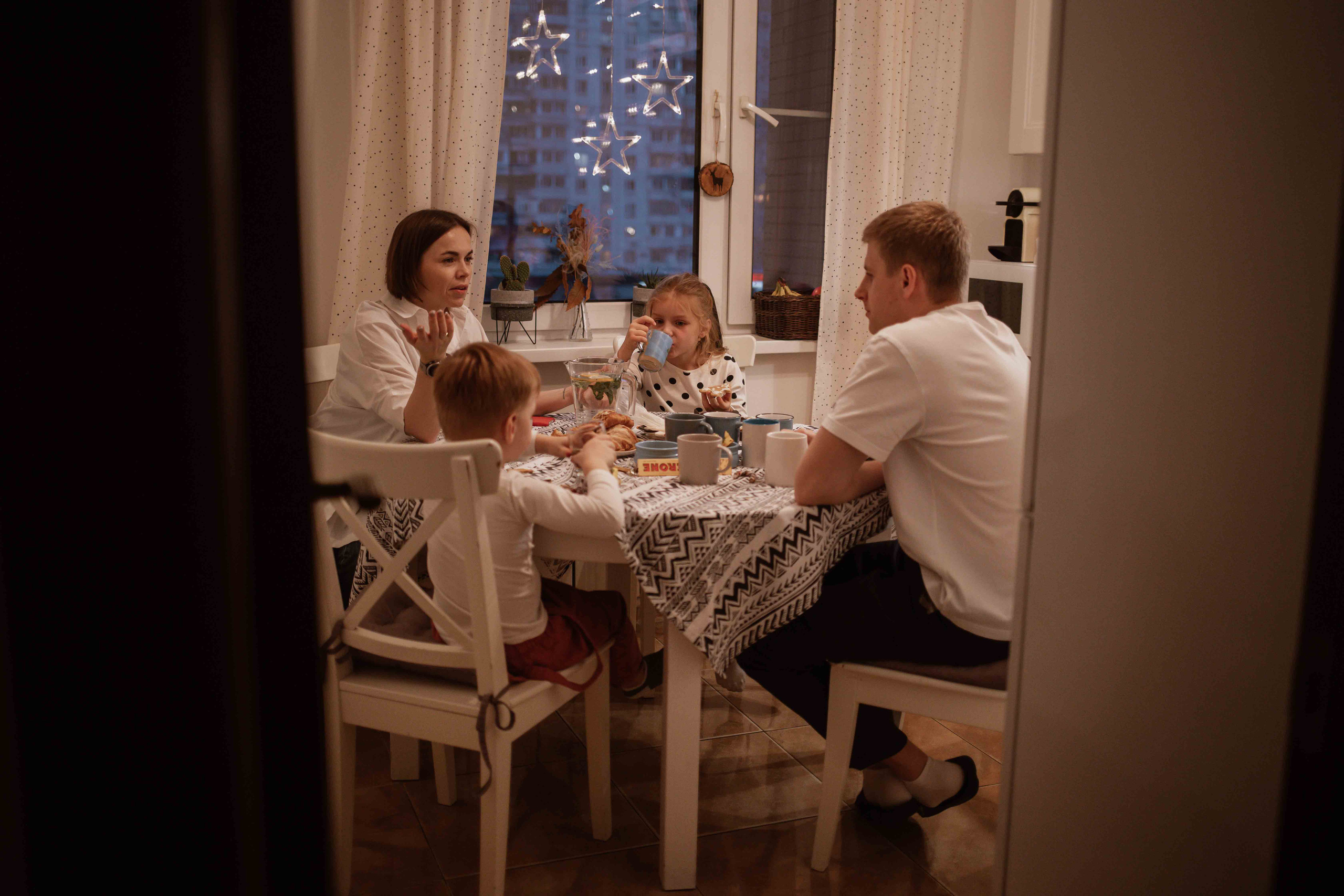 Ася, Рома, Злата и Матвей. Семейный фотограф в Москве