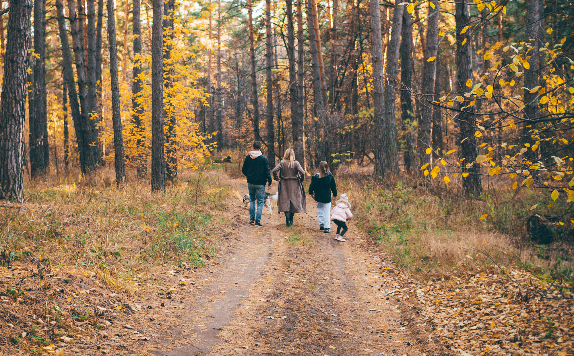 Эмилия, Аделия, Вероника, Радик и Шкода. Семейный и LifeStyle фотограф в Жигулевске и Тольятти Рустам Ханмурзин