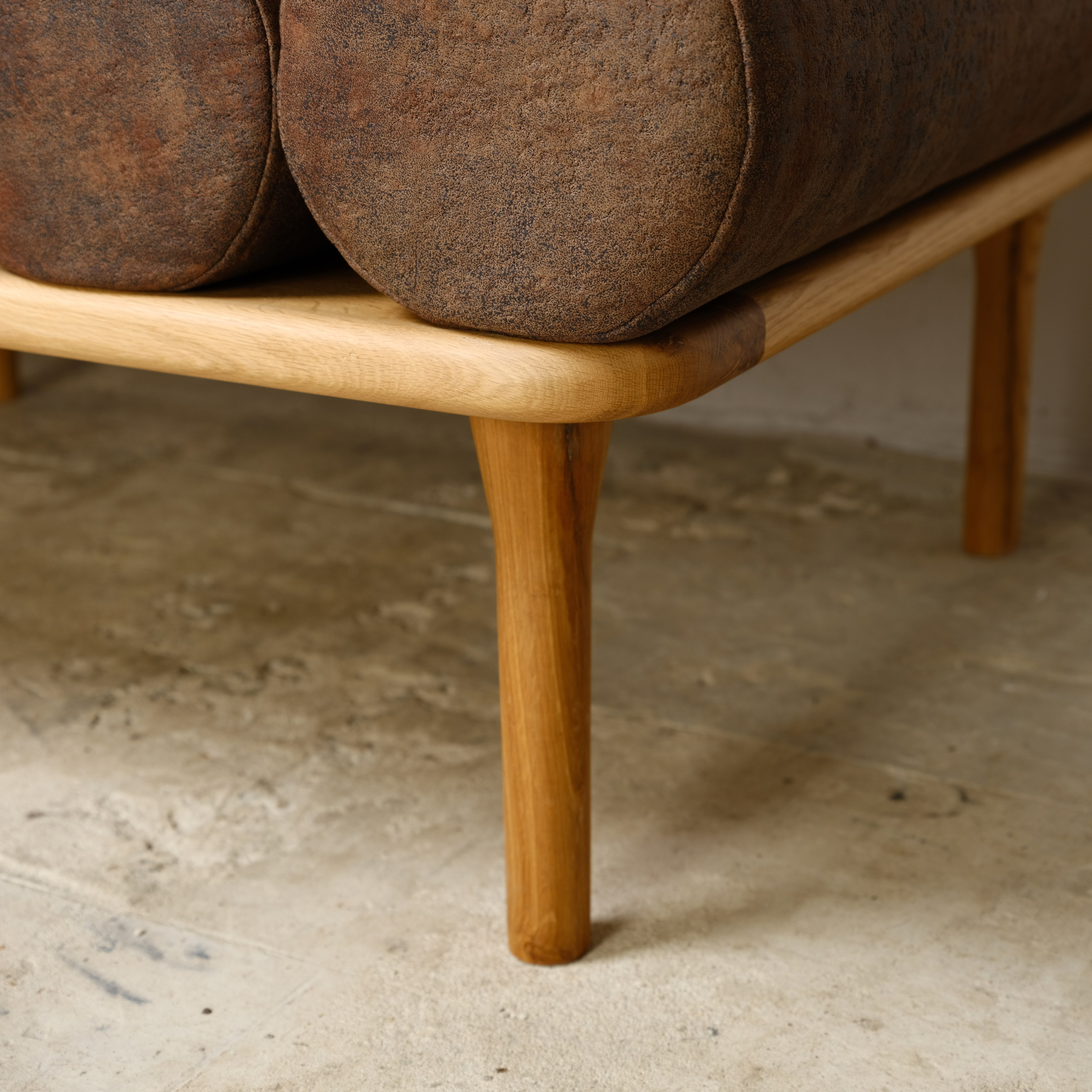 Диван 193.000. Комплект контора