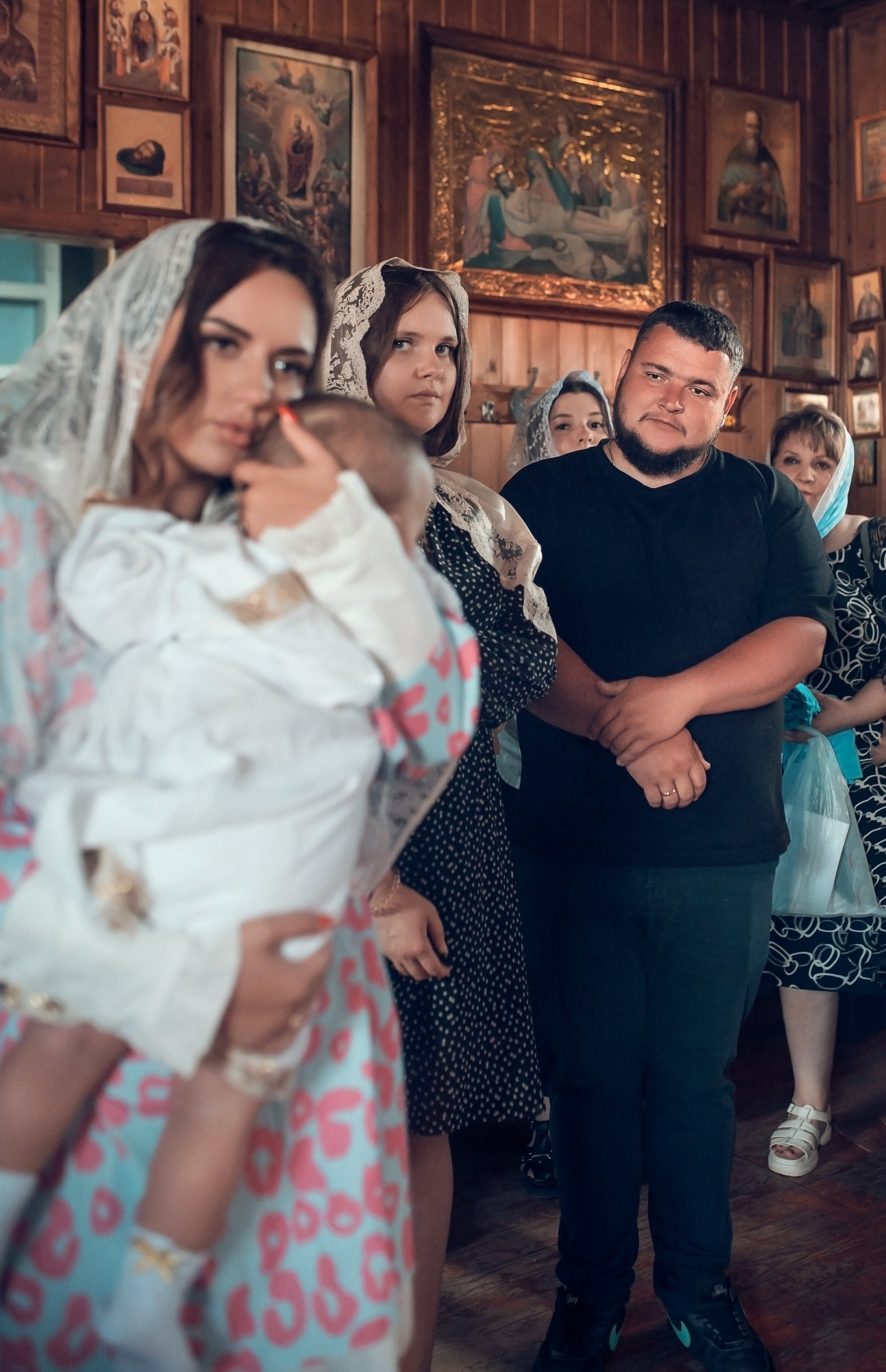 Церковь Покрова Пресвятой Богородицы в Полянах. Семейный фотограф Олеся Батурина Рязань