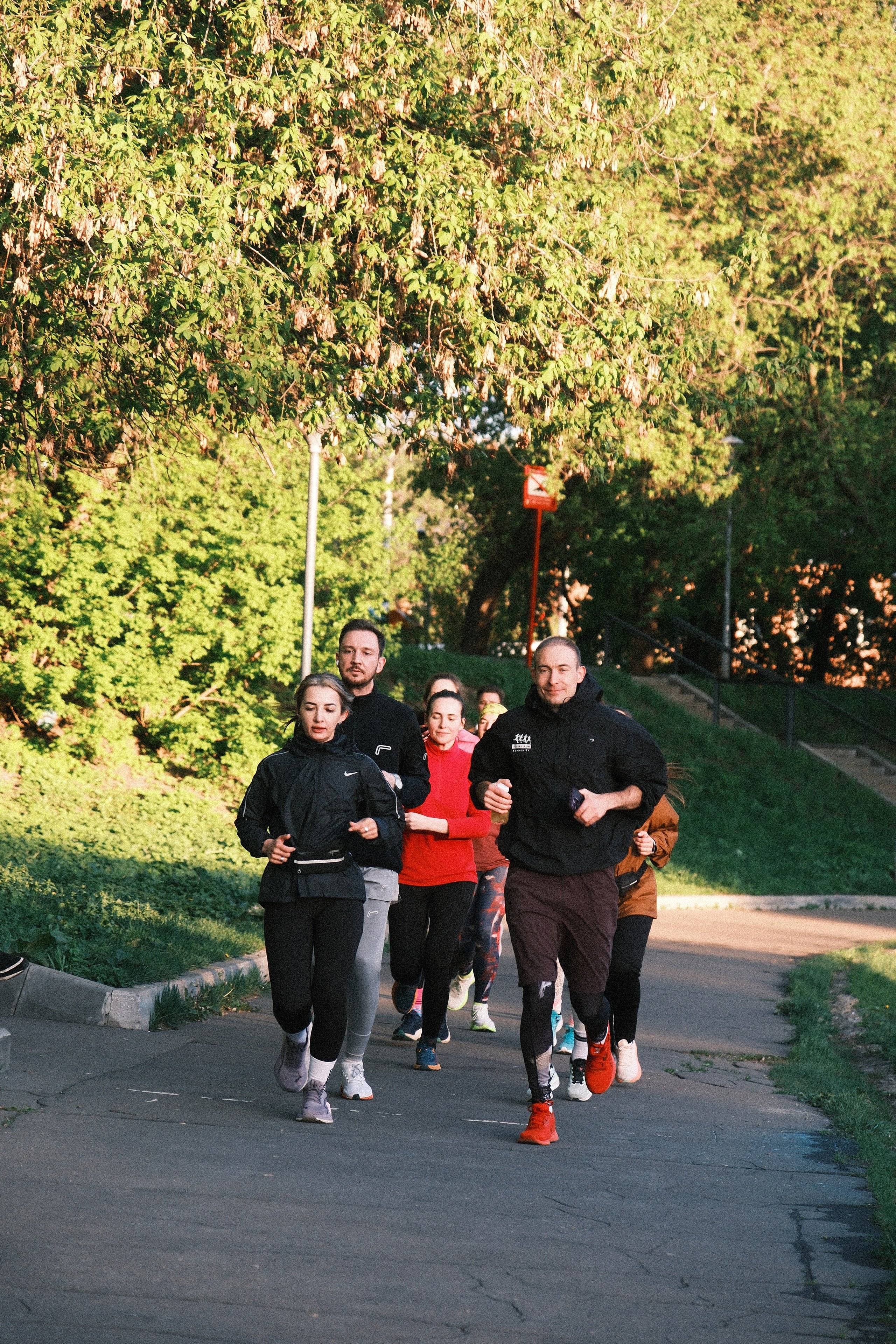 «Сбежим?». M. Neizvestniy — уличная и спортивная фотография