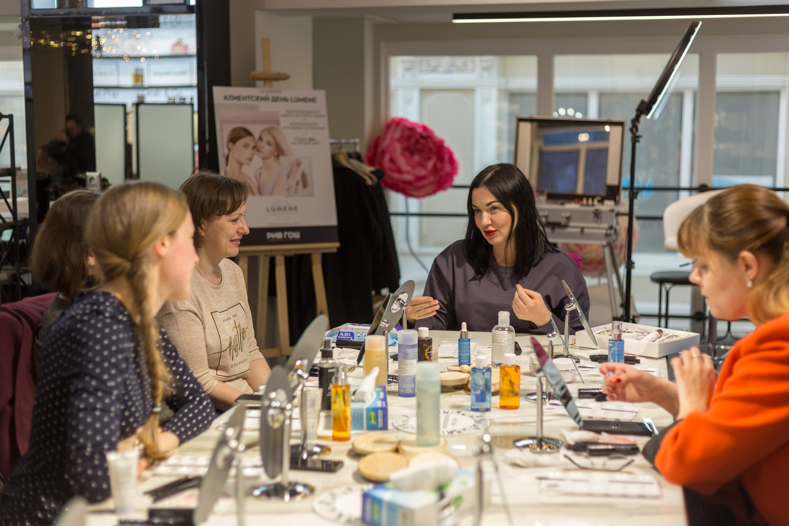 Креативное пространство Рив Гош Пассаж. Свадебный и Репортажный фотограф в Санкт-Петербурге