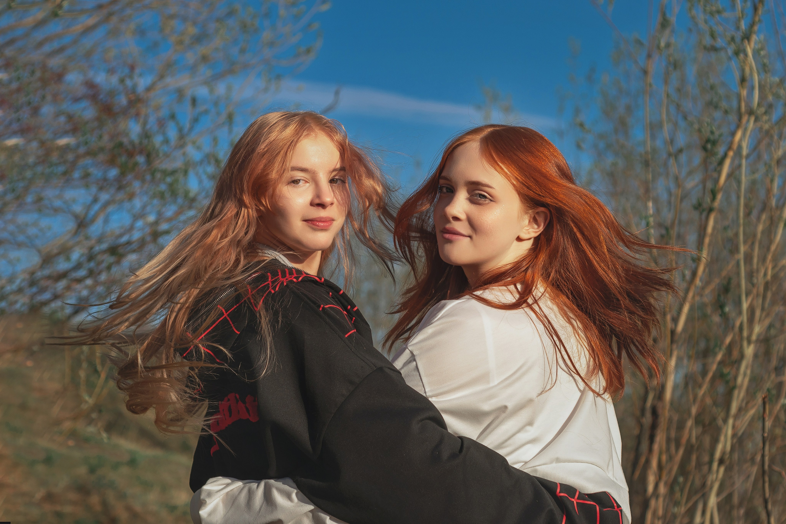 Школьная дружба. Настя и Ника. Детский и семейный фотограф Анна Орманжи, Салехард