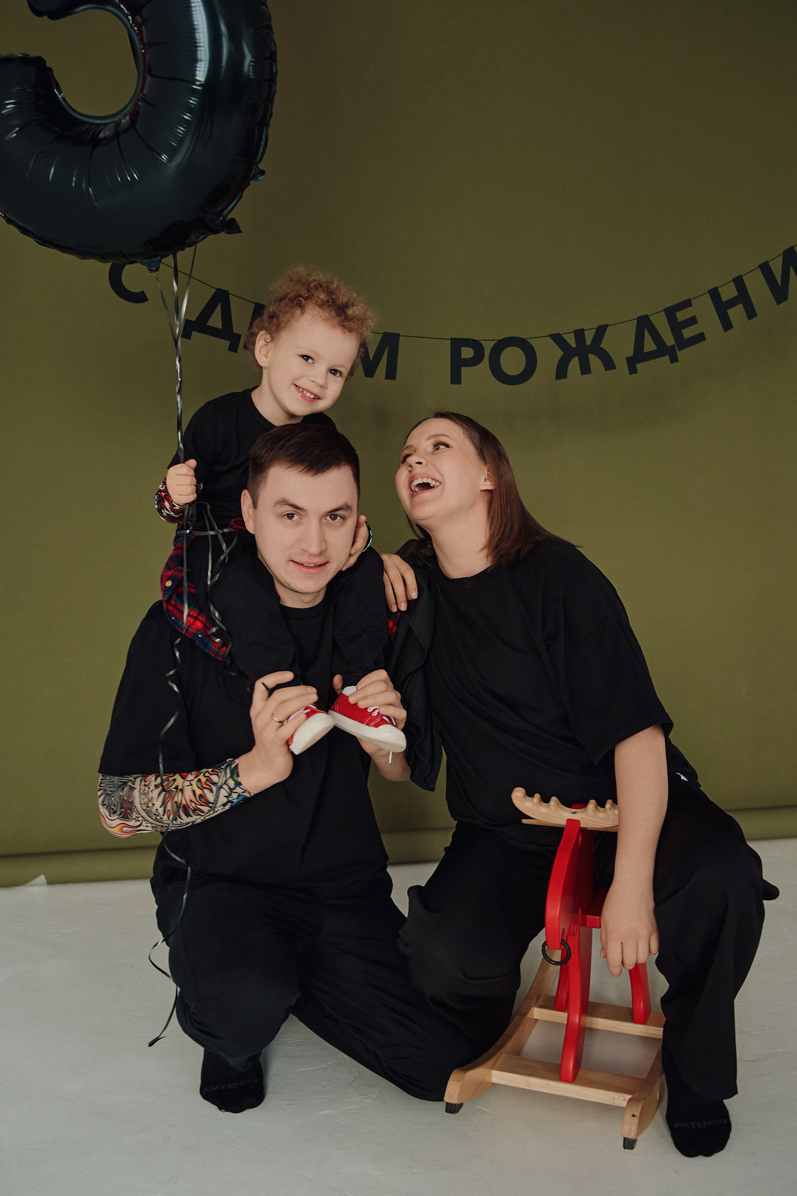 Илья, Аня и Костя. Свадебный фотограф Чайковский