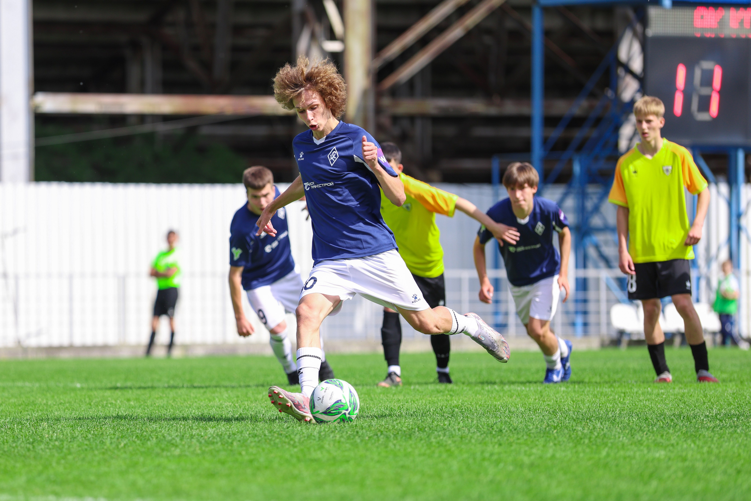 Юношеская футбольная лига Поволжье U-16. Крылья Советов — Волга