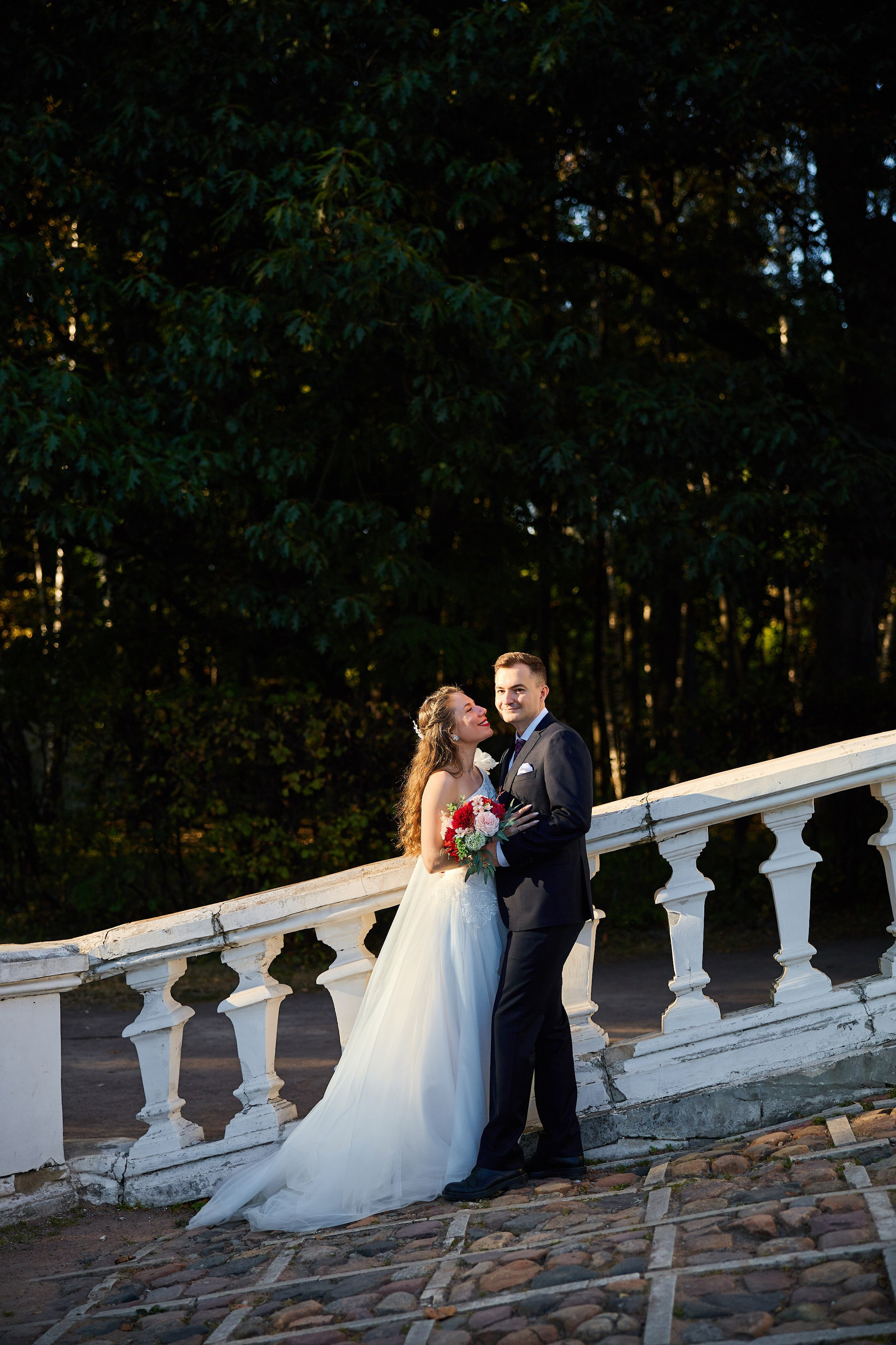 Свадебная фотосессия в Кусково. Свадебный фотограф Сергей Колбинский