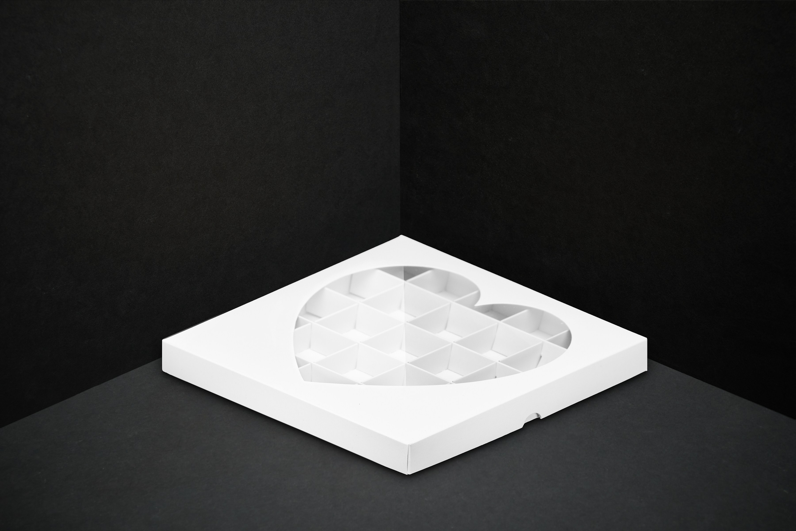 Серия фотографий бумажной упаковки для интернет магазина. Предметный фотограф для маркетплейсов. Казань