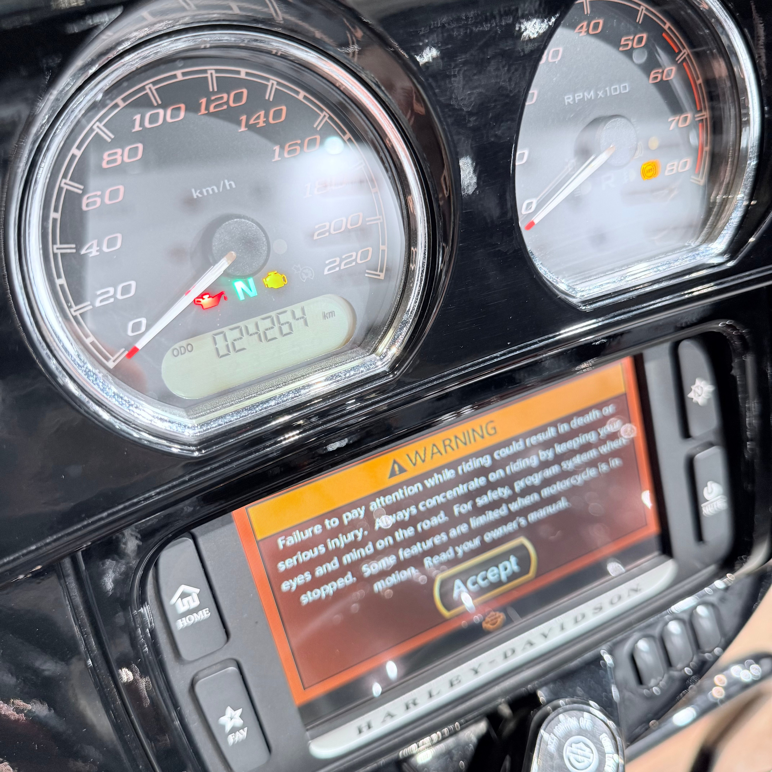 2017 Street Glide Sресiаl 107 Purple Сhоkоlatе. Hello Davidson, Москва. Только хорошие мотоциклы…