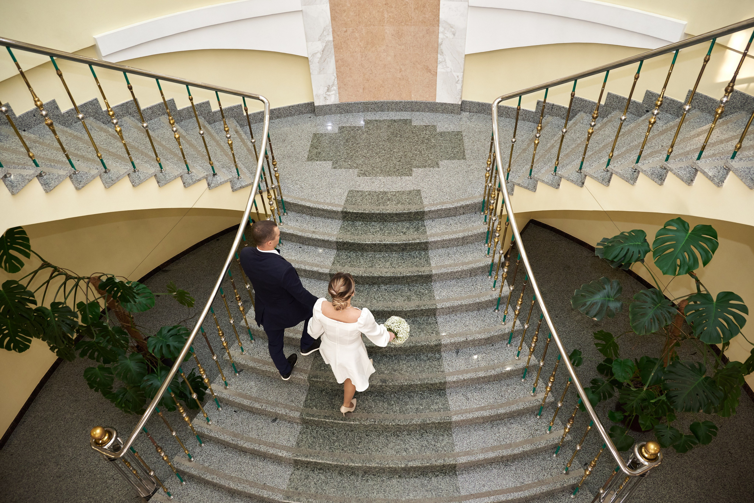 Фотограф Давыдов Алексей в Старом Осколе, фотосесия свадьбы. Профессиональный фотограф Старый Оскол, Губкин — свадьба, венчание, крещение, юбилей и день рождения