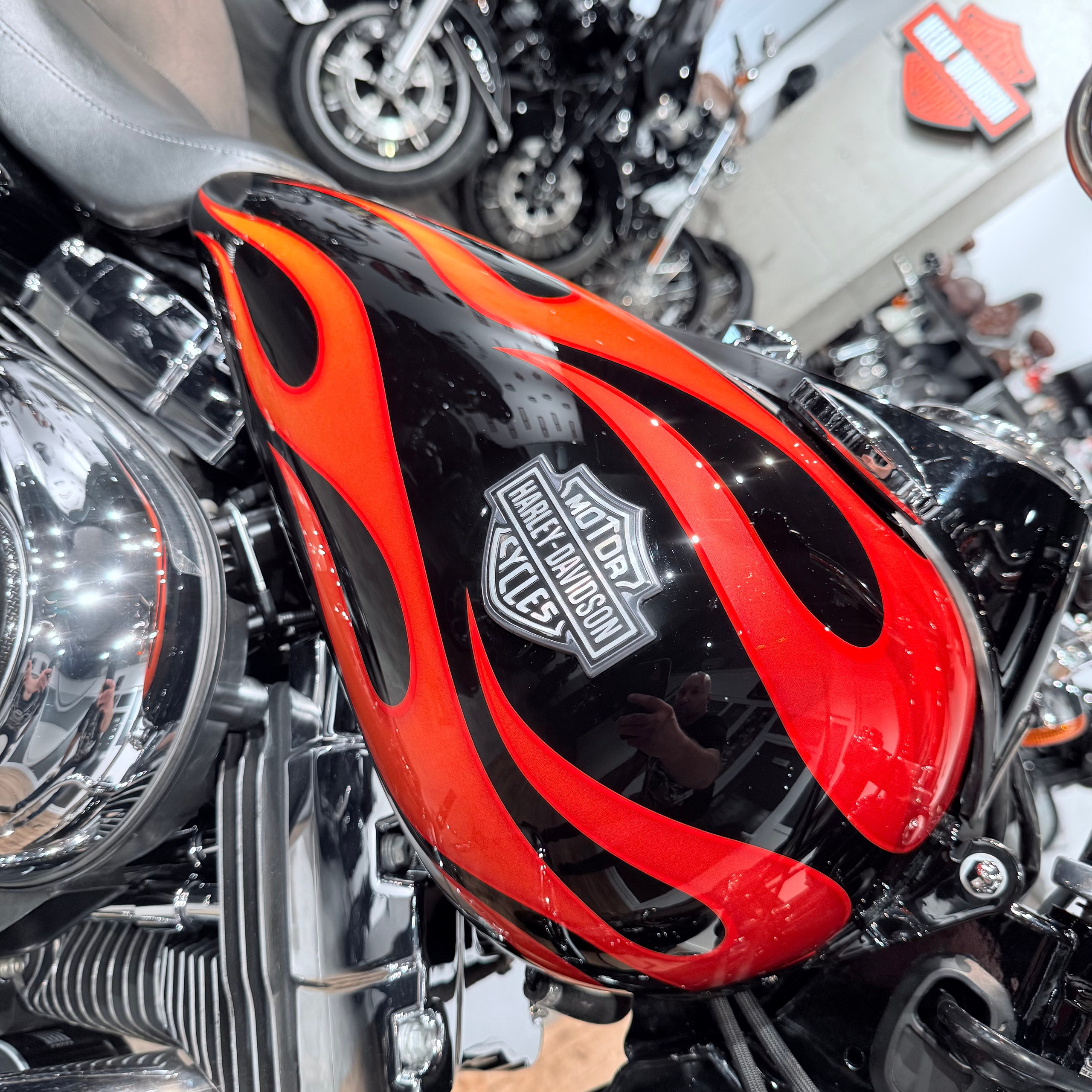 Купить Harley-Davidson 2012 DYNA Wide Glide 96 Blасk (Softail/Dyna) — подробнее на сайте. Hello Davidson, Москва. Только хорошие мотоц