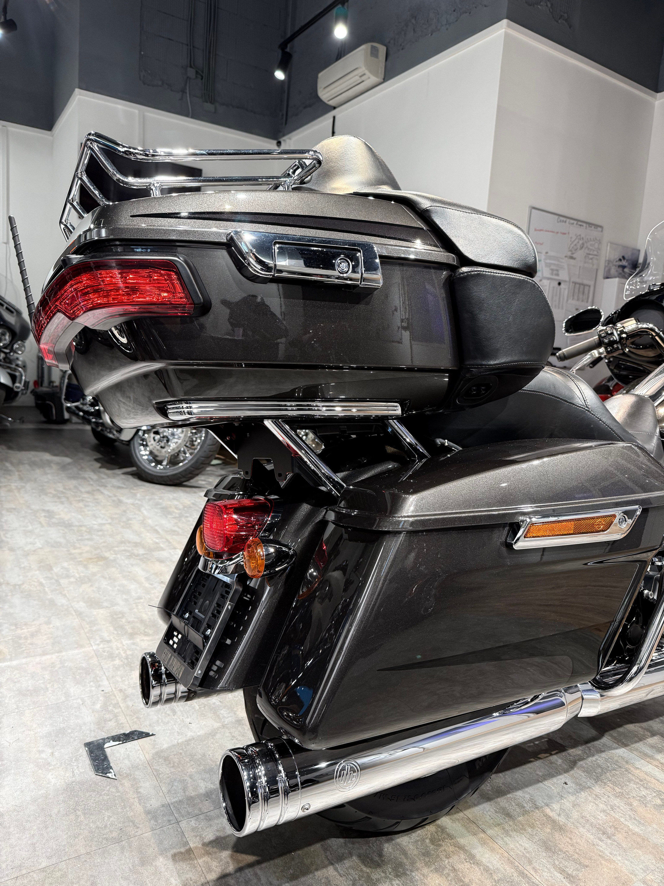 114 Electra Glide Limited (KessTech). Hello Davidson, Москва. Только хорошие мотоциклы…