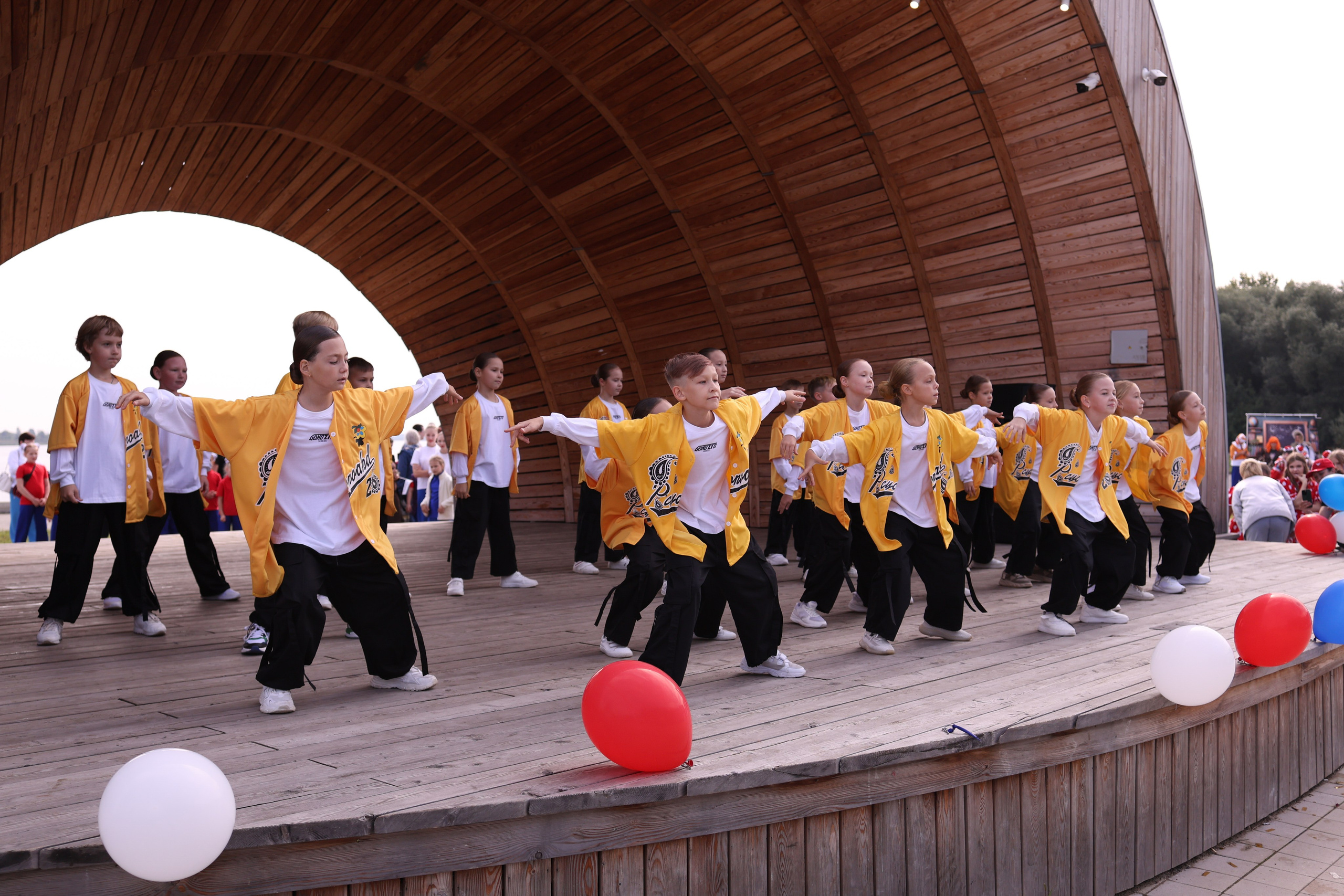 Репортаж на день города. Семейный фотограф в Дзержинске Наталья Лаэтина