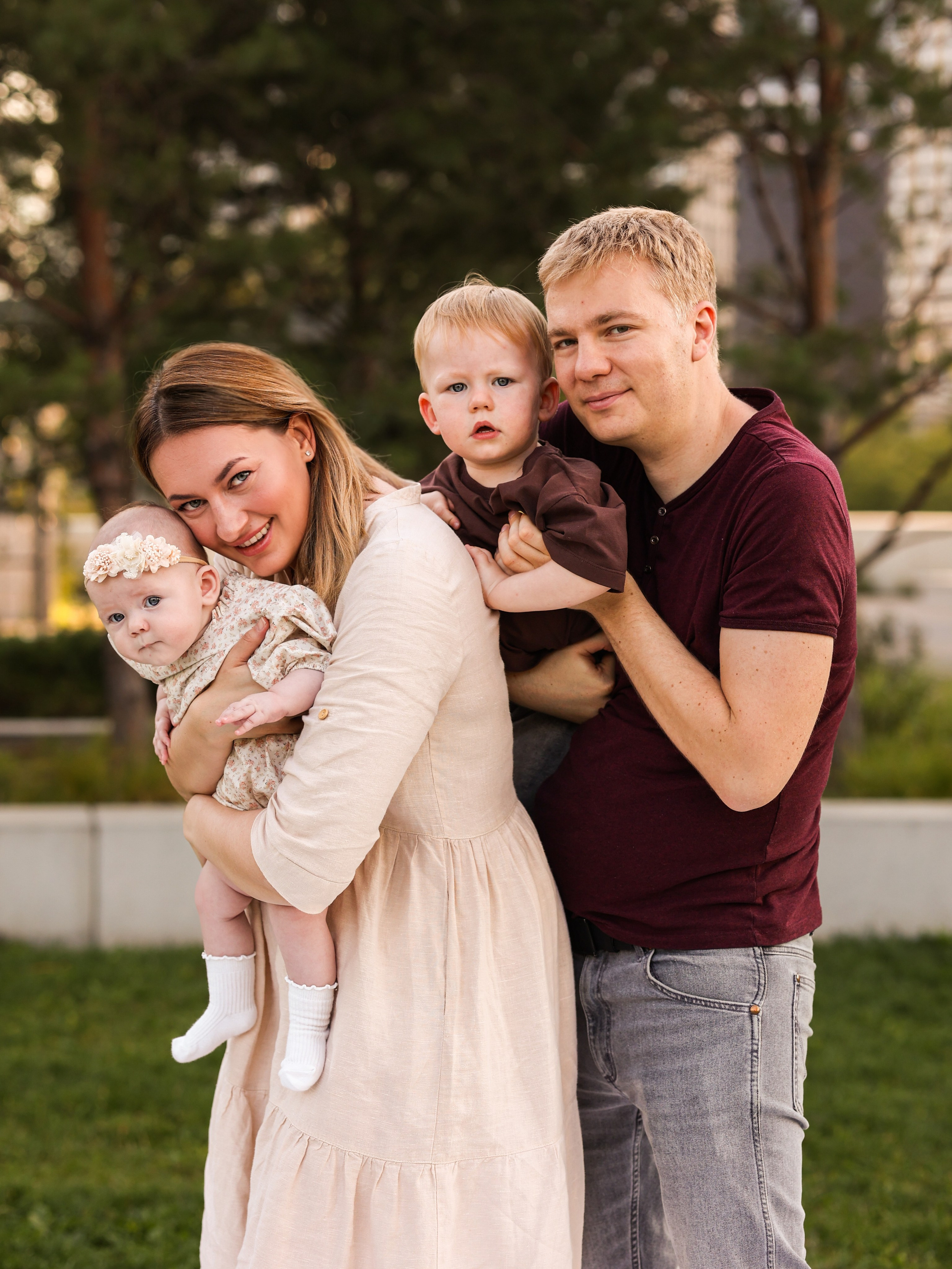 Фотосессия Ярослав, Ксюша, Саша и София. Фотограф ANNA GEREIHAN