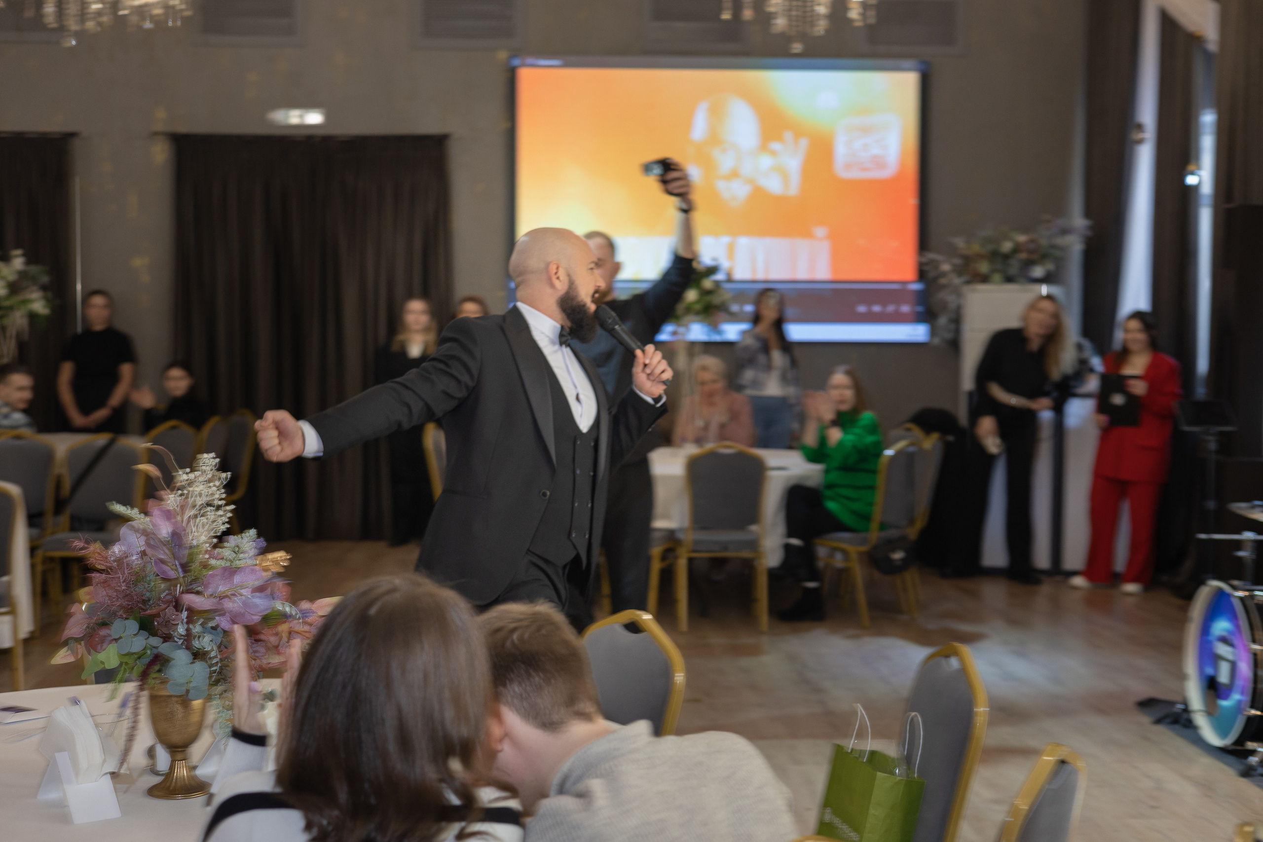 Свадебное чаепитие для молодоженов