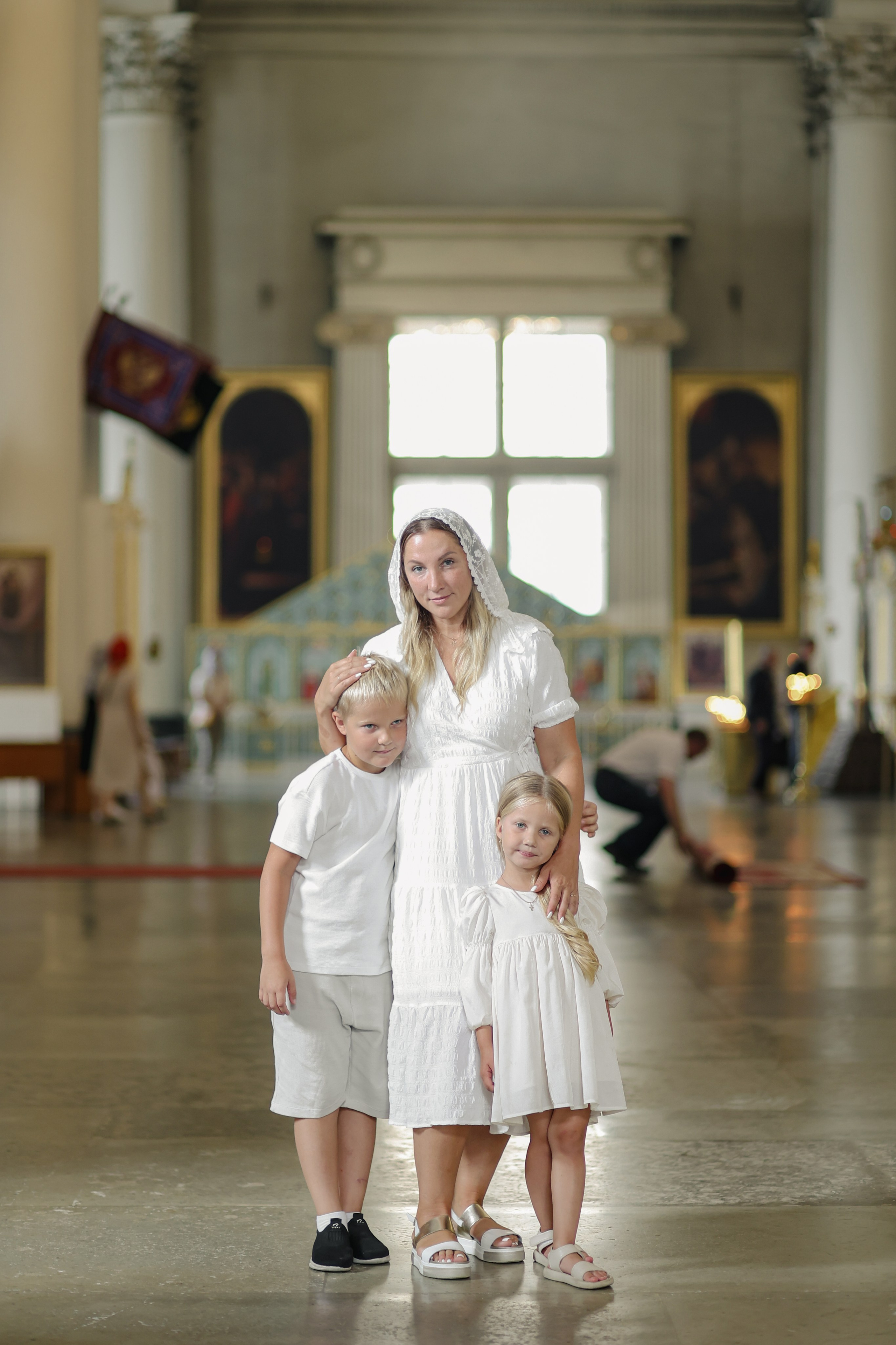 Крещение Софии. Репортажный и портретный фотограф в Санктпетербурге. Видиосъемка мероприятий в Санкт-Петербурге