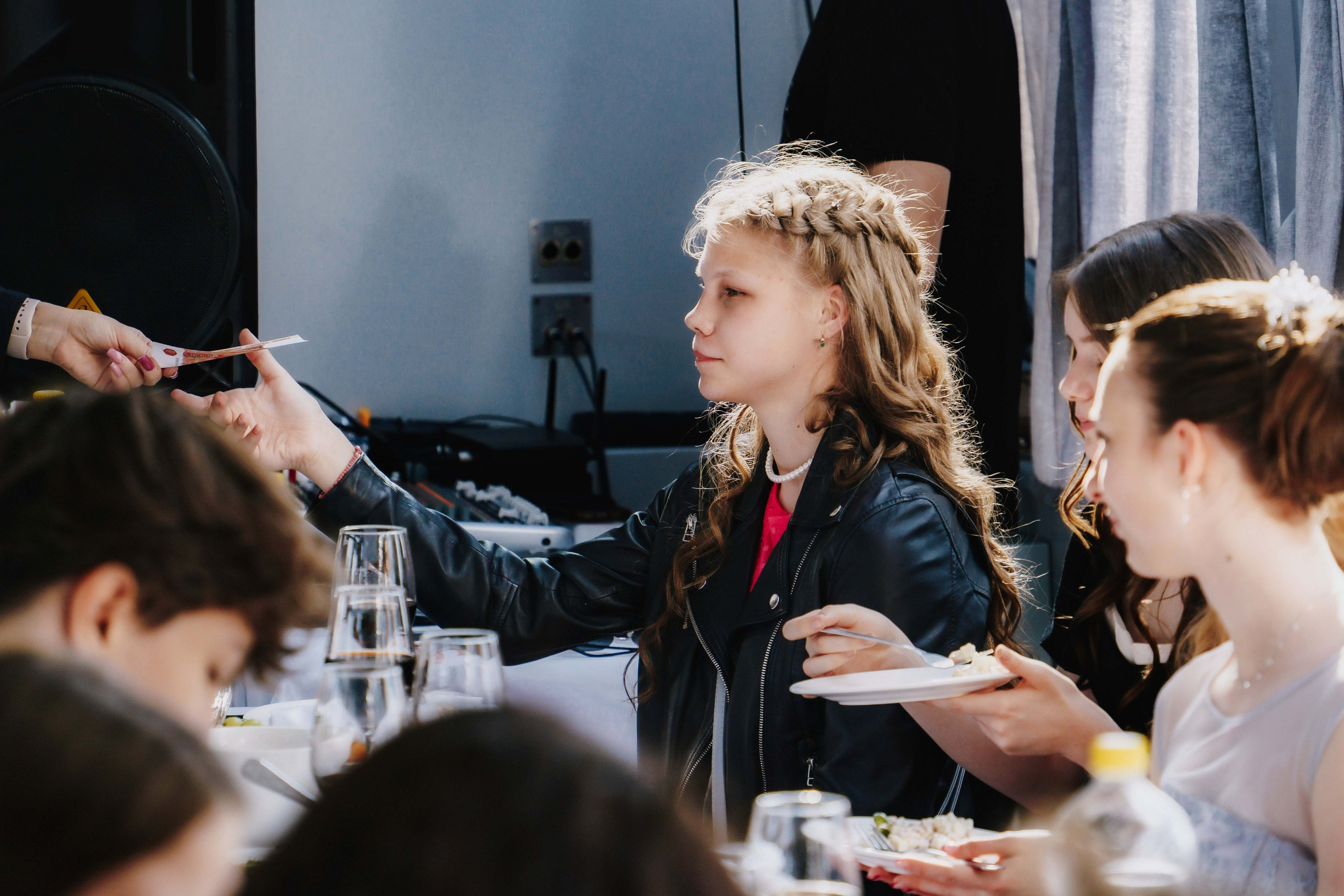 Выпускной 9В. Свадебный и семейный фотограф в Санкт-Петербурге Виктор Голубев
