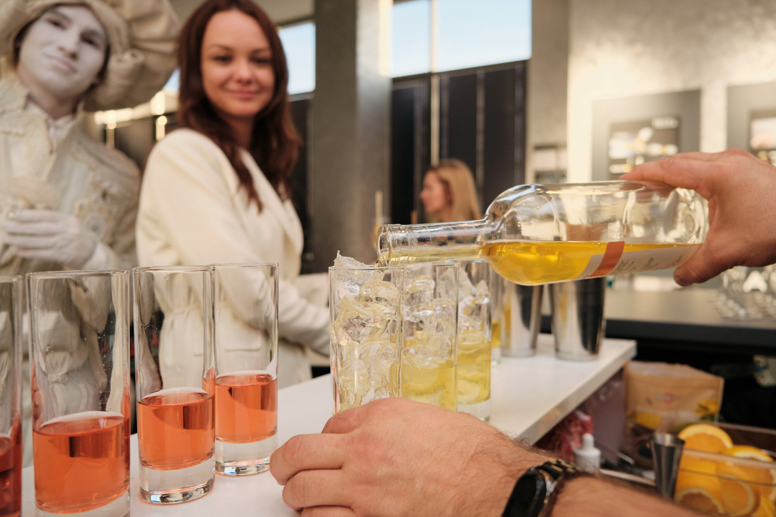 Открытие салона 100 градусов. Антон Ив