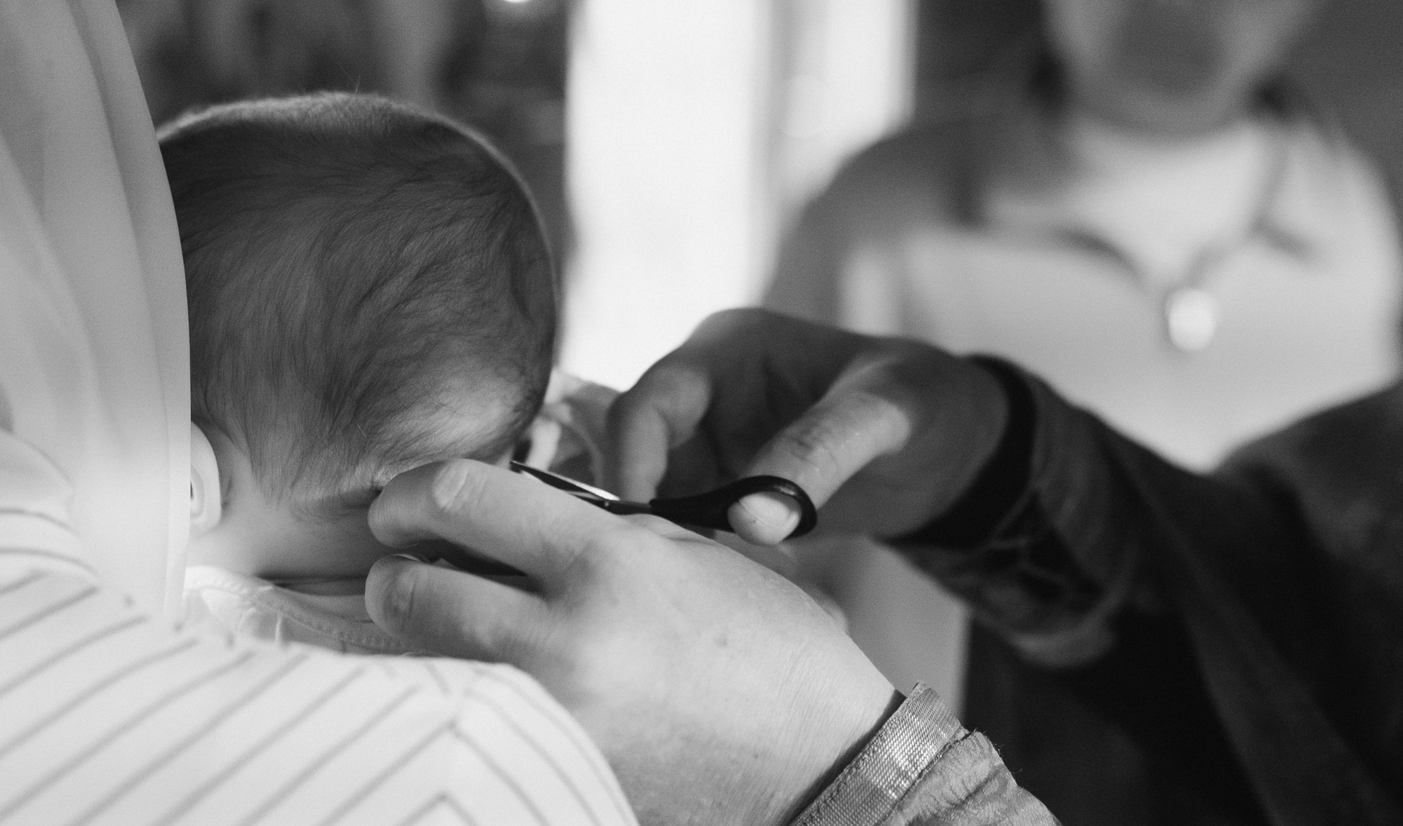 Таинство крещение в Москве. Семейный, ньюборн фотограф, фотограф на роды в Москве, Виктория Тюльдюкова