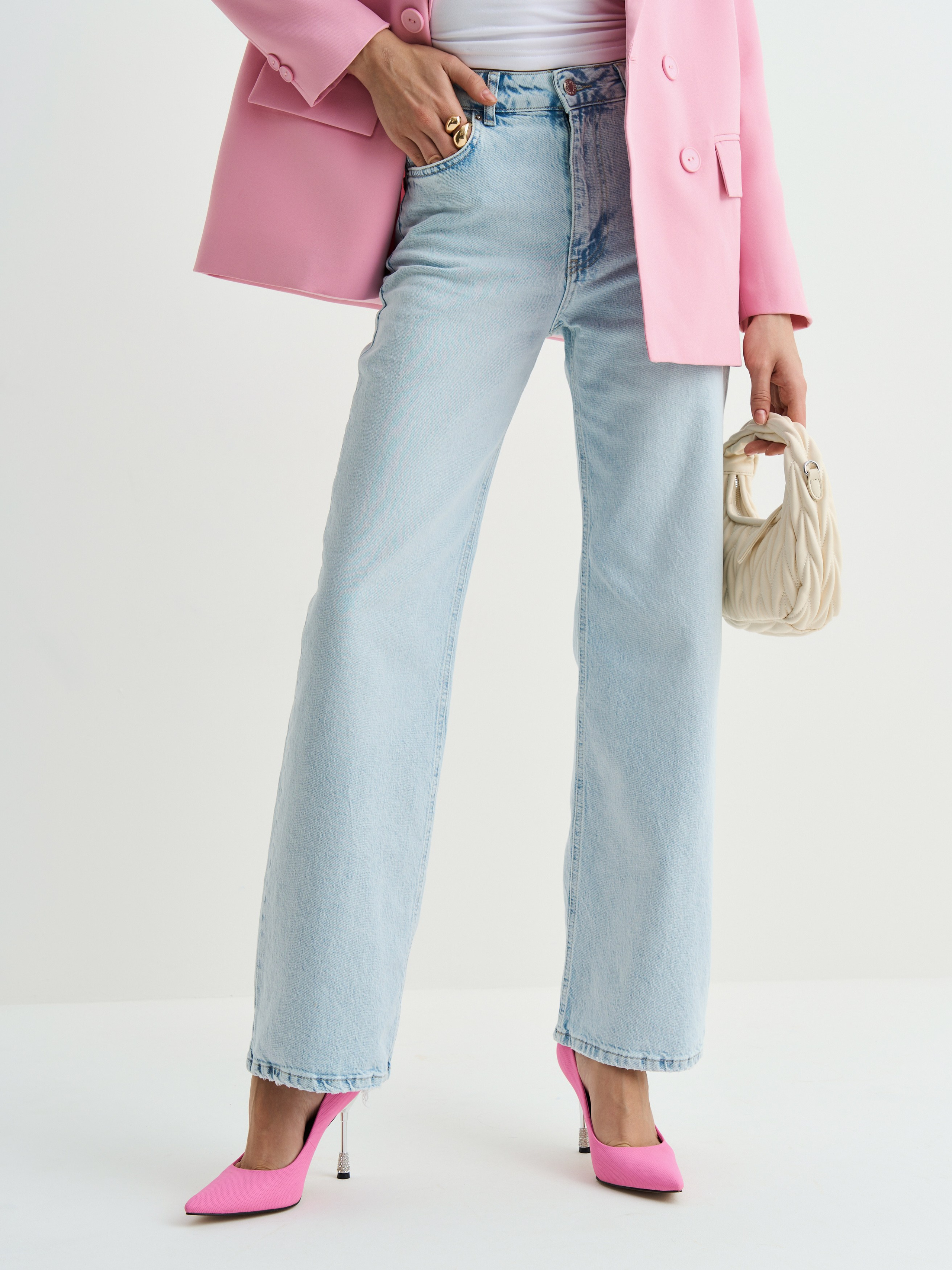 ADAMANTI NORE. Кирилл Гольцберг | фотограф для брендов одежды и бизнеса