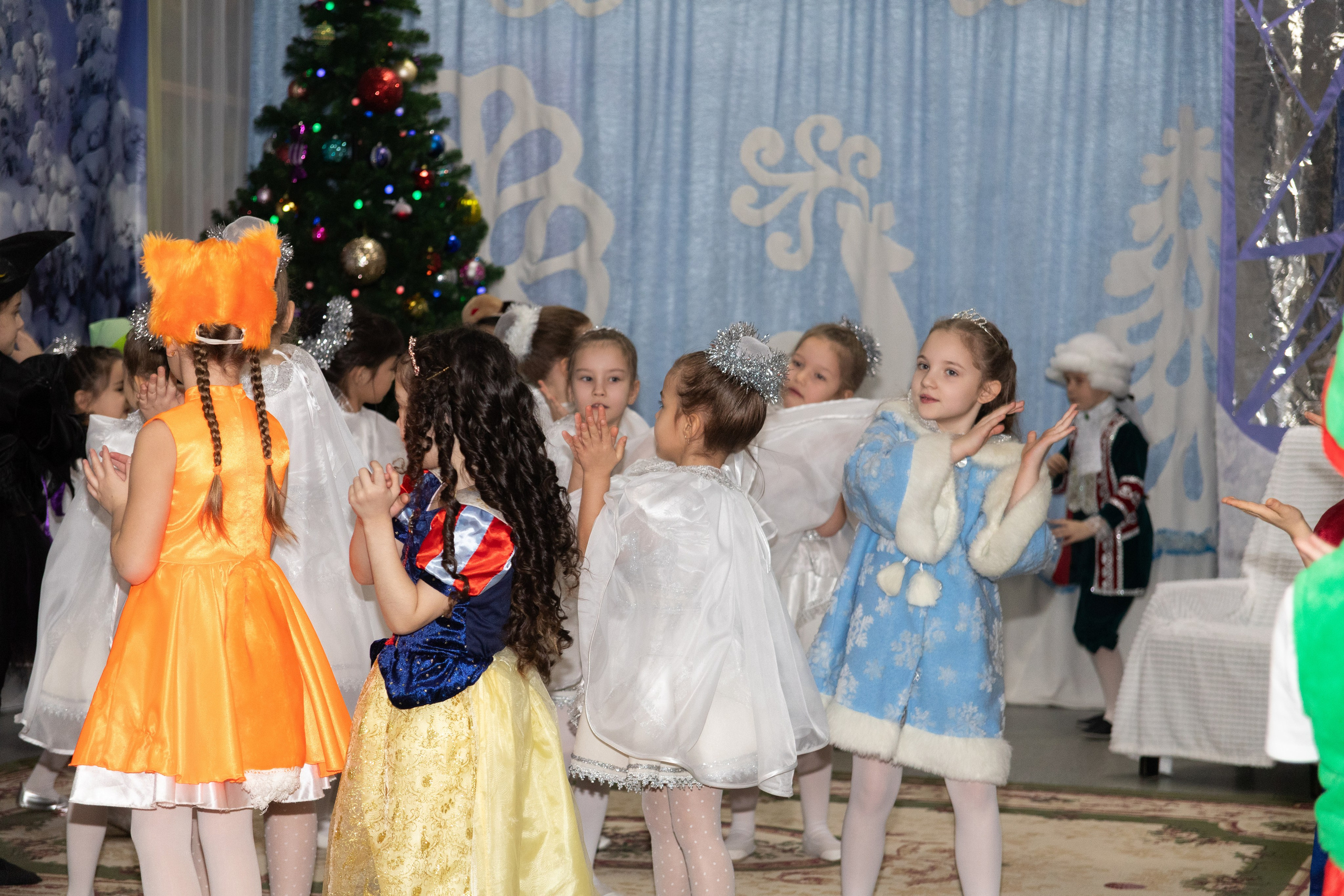 Новогодний утренник подготовительной группы. Индивидуальный и свадебный фотограф в Москве, Электростали и Туле Кадейкина Екатерина