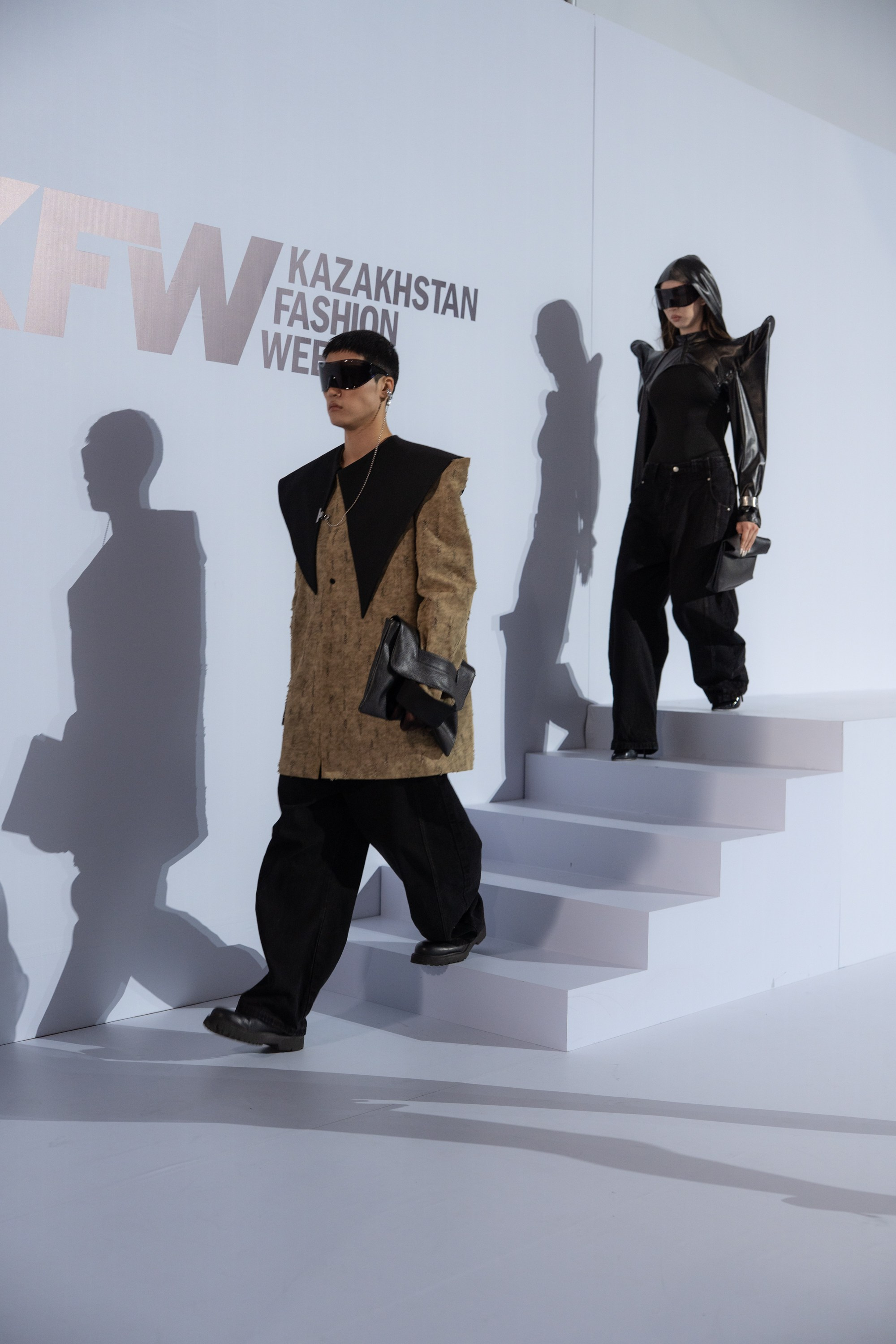 Nurbek Ayazhan. Сайт Алматинского НЮ АРТ, будуар и фэшн фотографа Дениса Карпенко